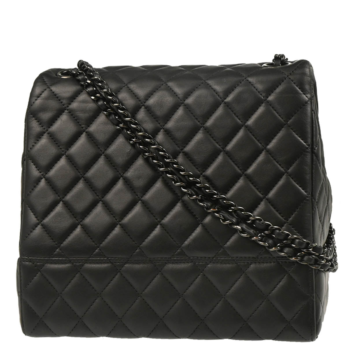 格を語る、控えめな美しさ【CHANEL】オックスフォード カート Chanel 2016-2017 Black Lambskin Cockpit Flap Shoulder Bag