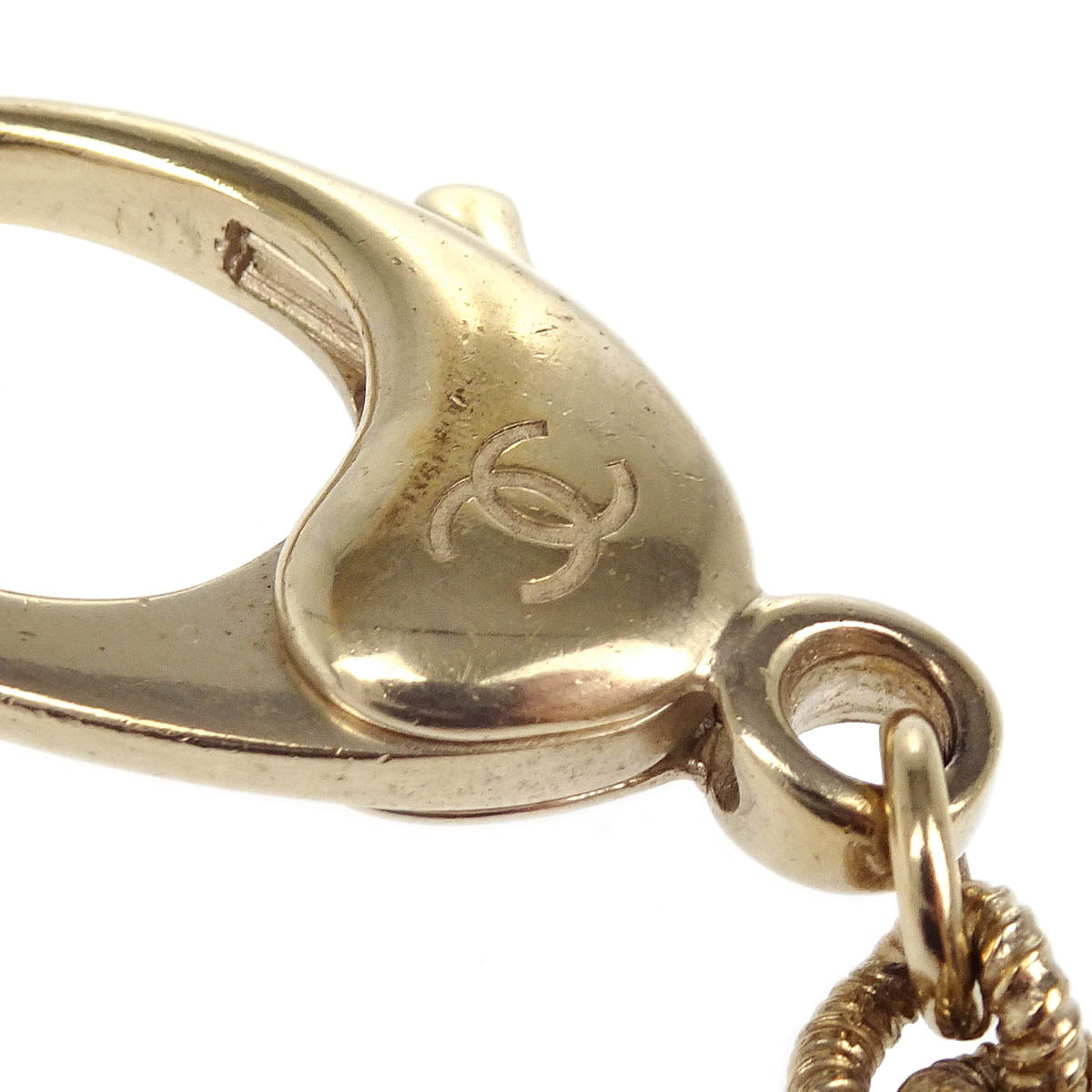 Chanel Gold Key Holder Bag Charm CC Small Good B16P