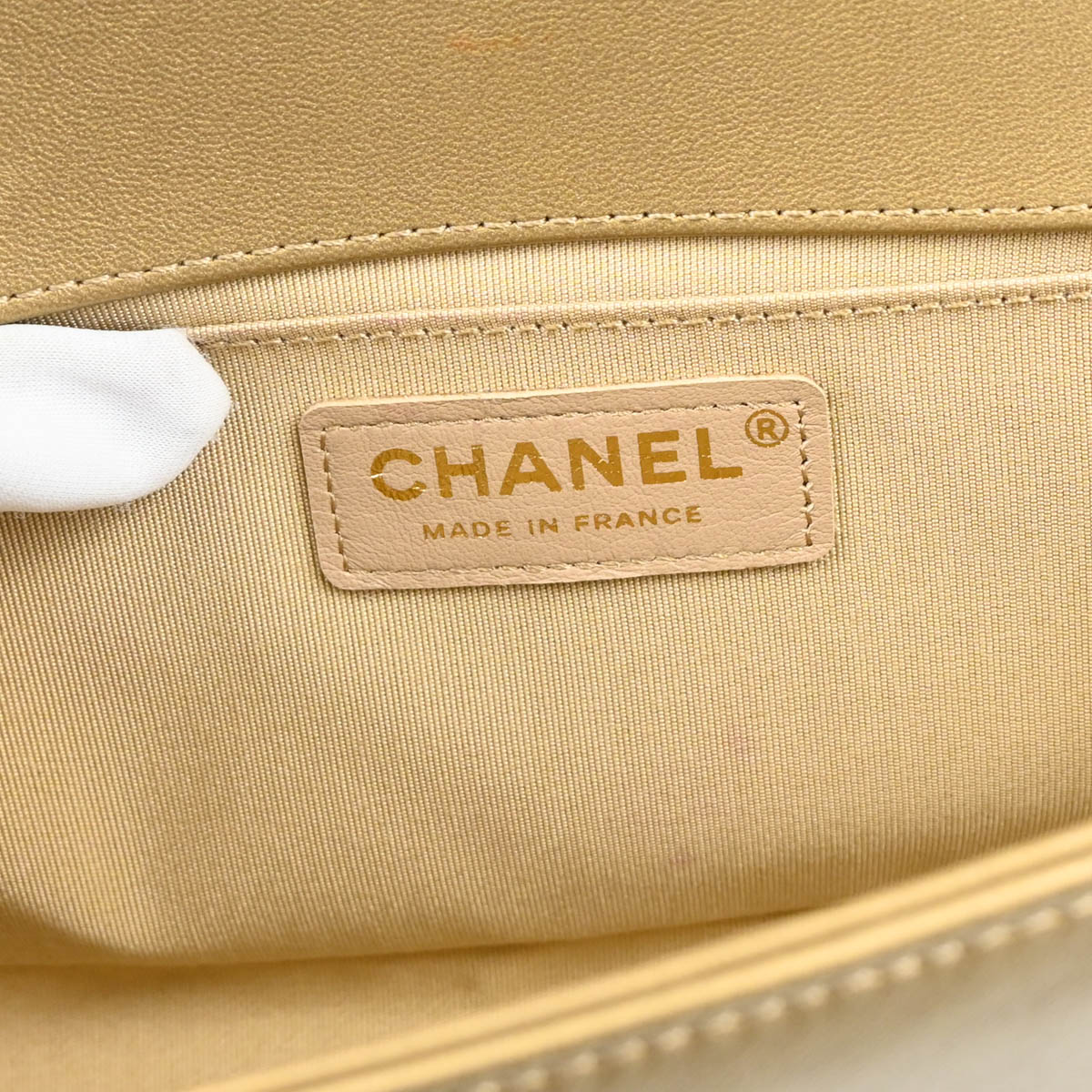 Boy Chanel 2018 Gold Lambskin Medium Shoulder Bag