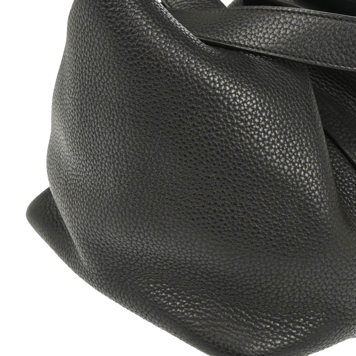 Hermes Black Taurillon Clemence Picotin Lock 22 MM Handbag