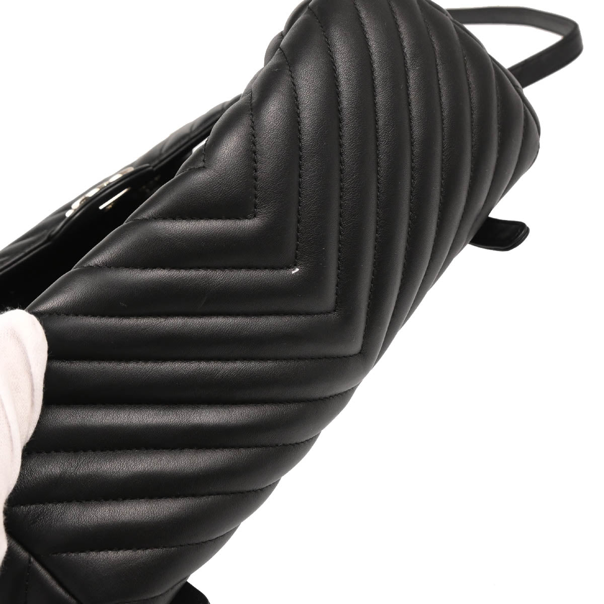 Chanel 2016-2017 Black Lambskin Chevron Urban Spirit Backpack