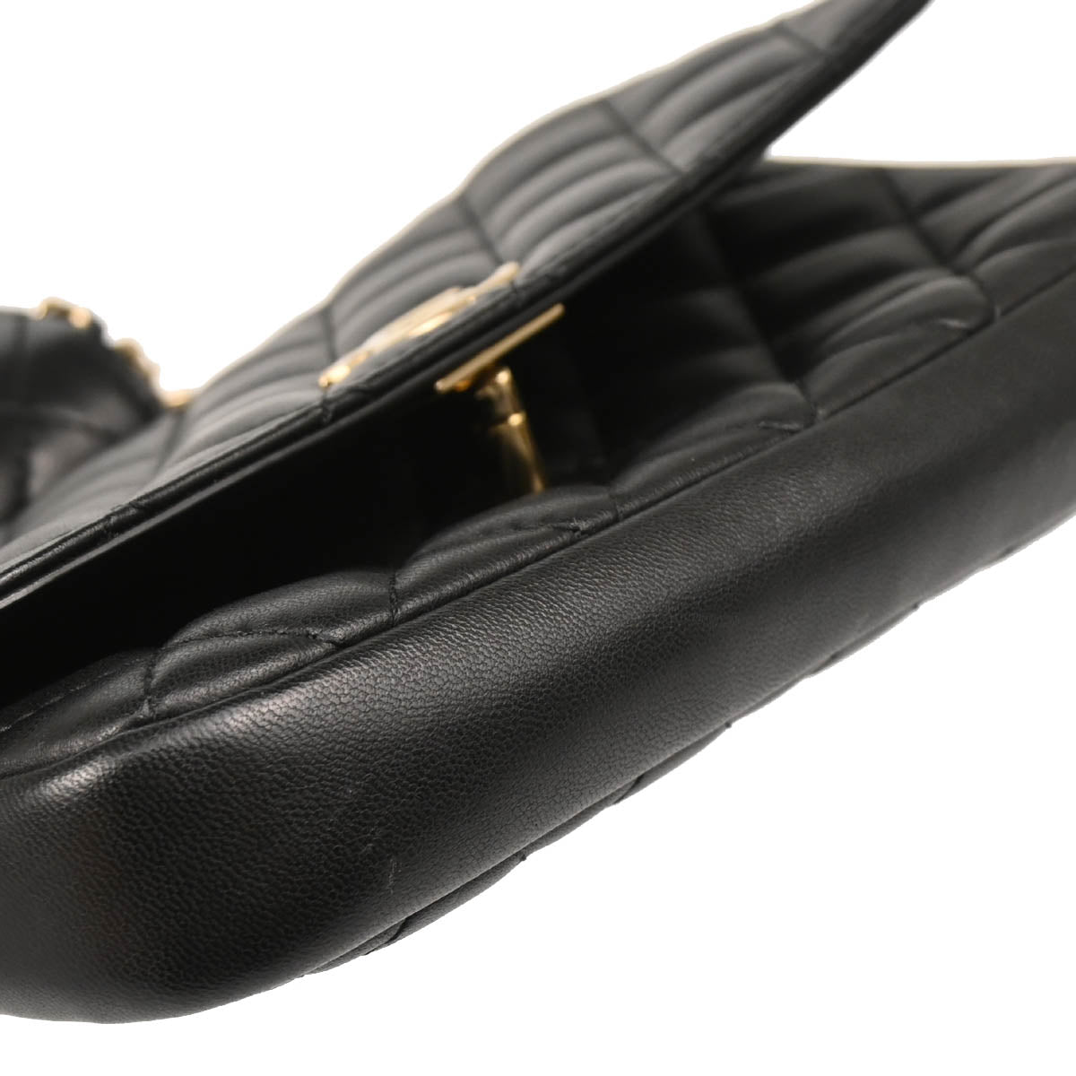 Chanel 2019 Black Lambskin Side Packs Shoulder Bag