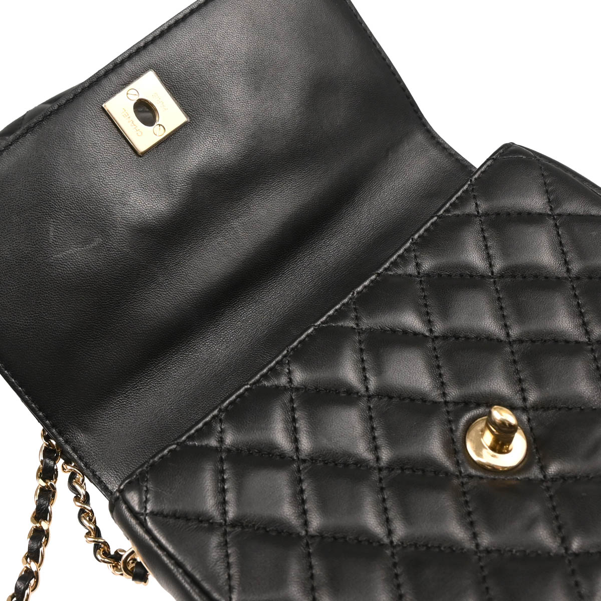 Chanel 2019 Black Lambskin Side Packs Shoulder Bag