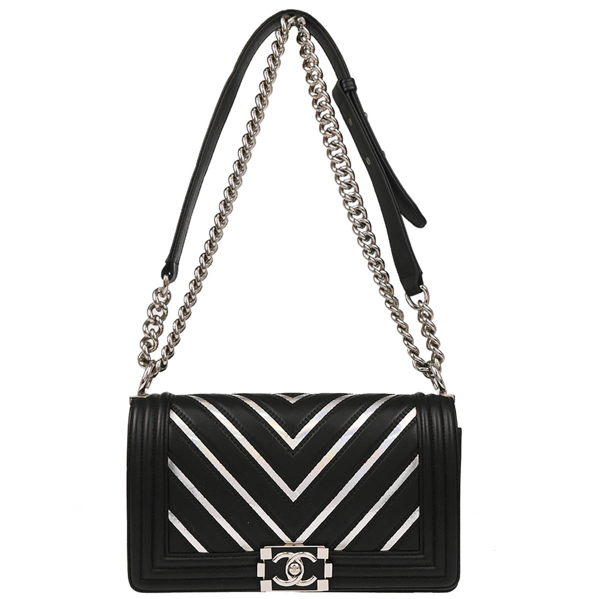 Boy Chanel 2017-2018 Black Calfskin Chevron Medium Shoulder Bag
