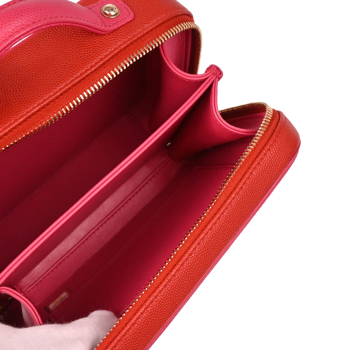 Chanel 2019 Red Caviar Filigree 2way Vanity Handbag