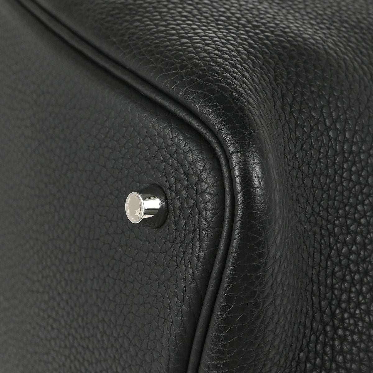 Hermes Black Taurillon Clemence Picotin Lock 22 MM Handbag