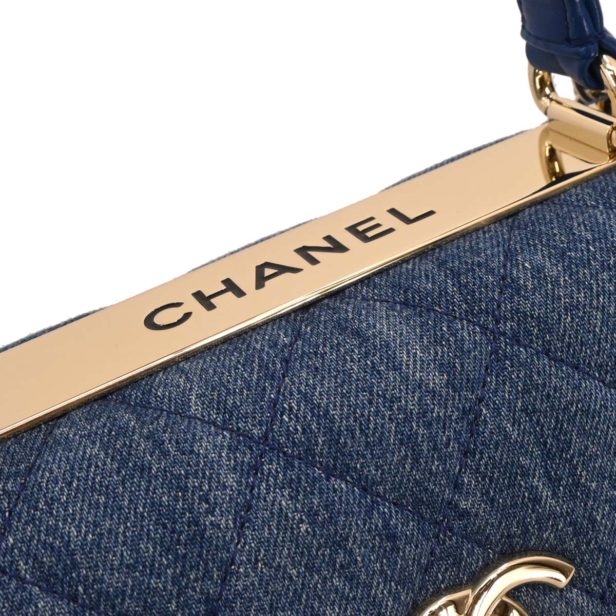 Chanel 2017-2018 Blue Denim Trendy CC 2way Shoulder Handbag