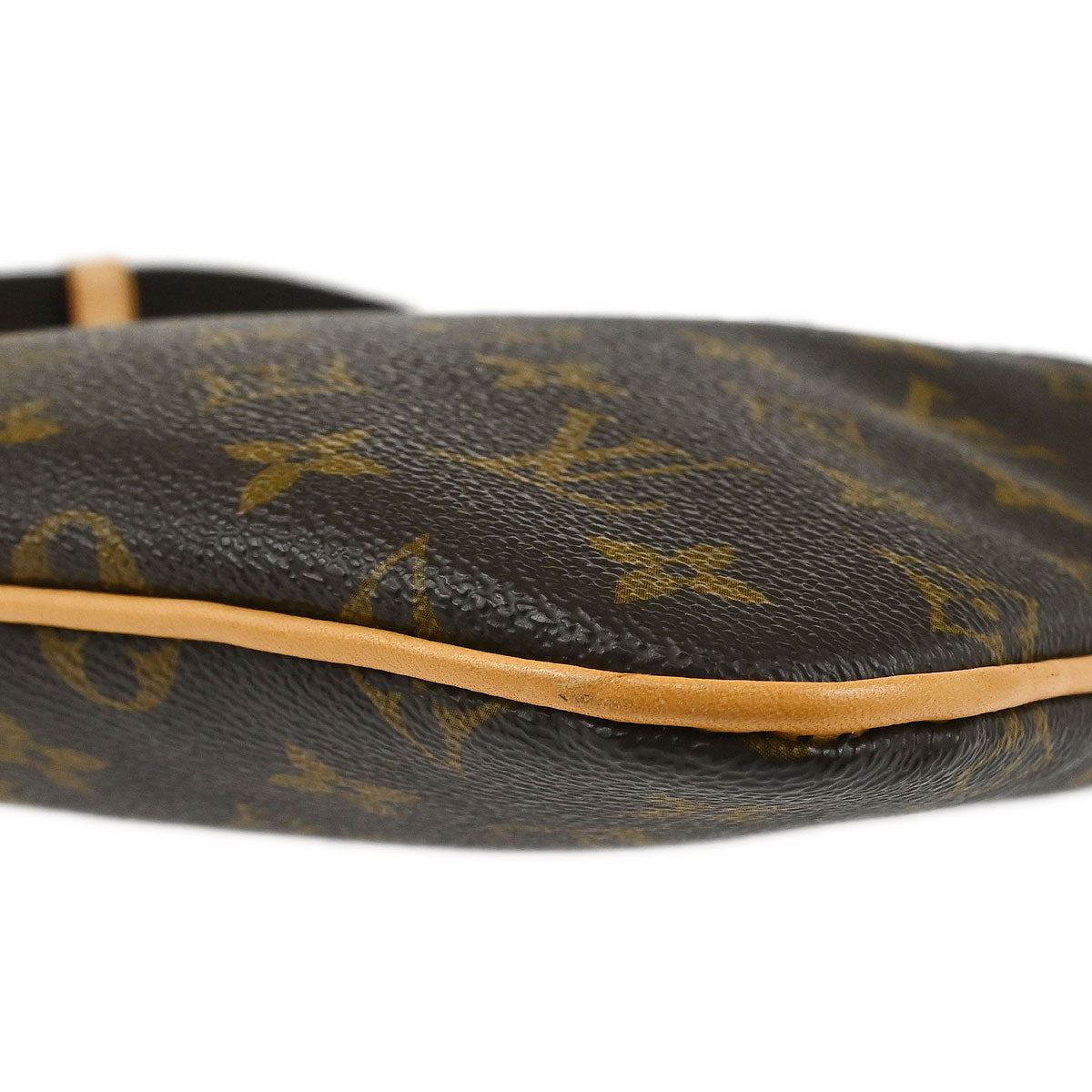 Louis Vuitton 2013 Monogram Pochette Valmy Shoulder Bag M40524