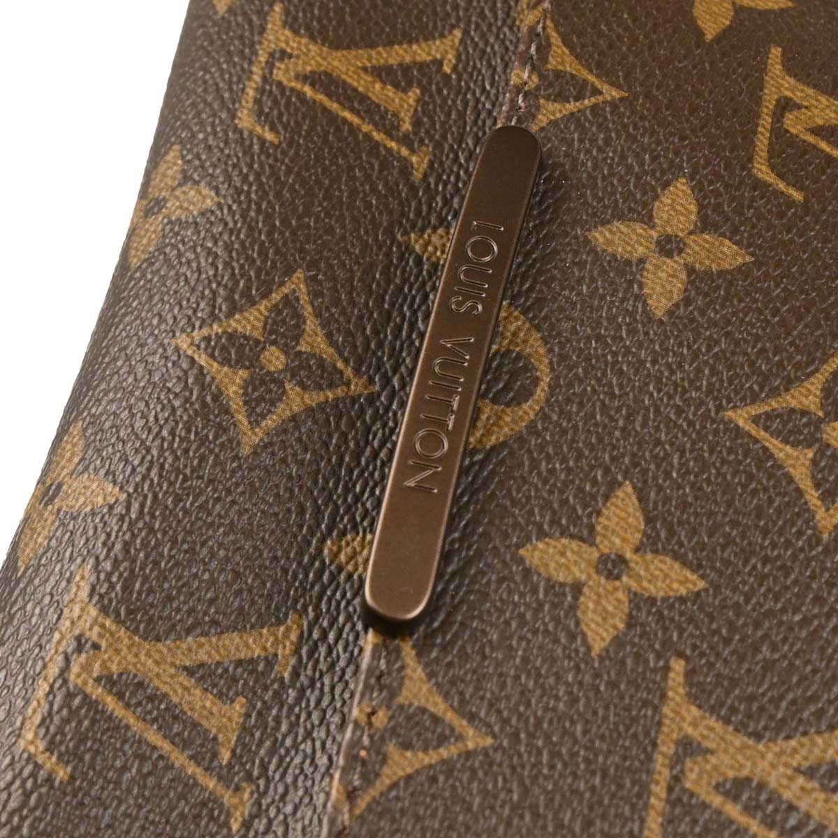 Louis Vuitton 2012 Monogram Messenger Beaubourg MM Shoulder Bag M97038