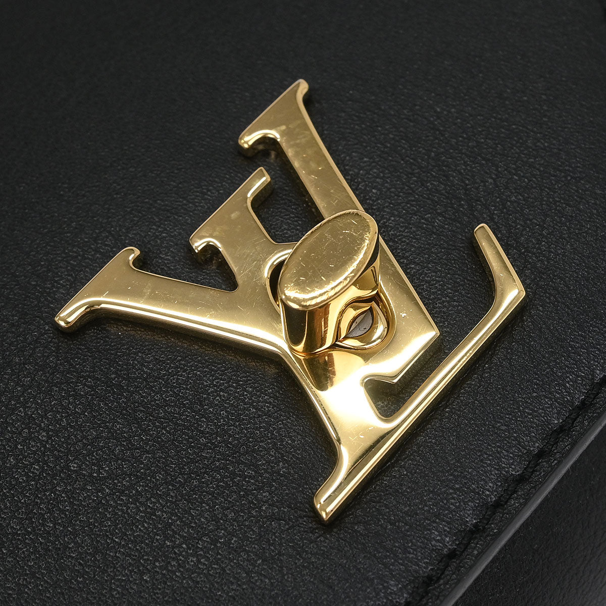 Louis Vuitton 2017 Black Leather Love Note Shoulder Bag M54500