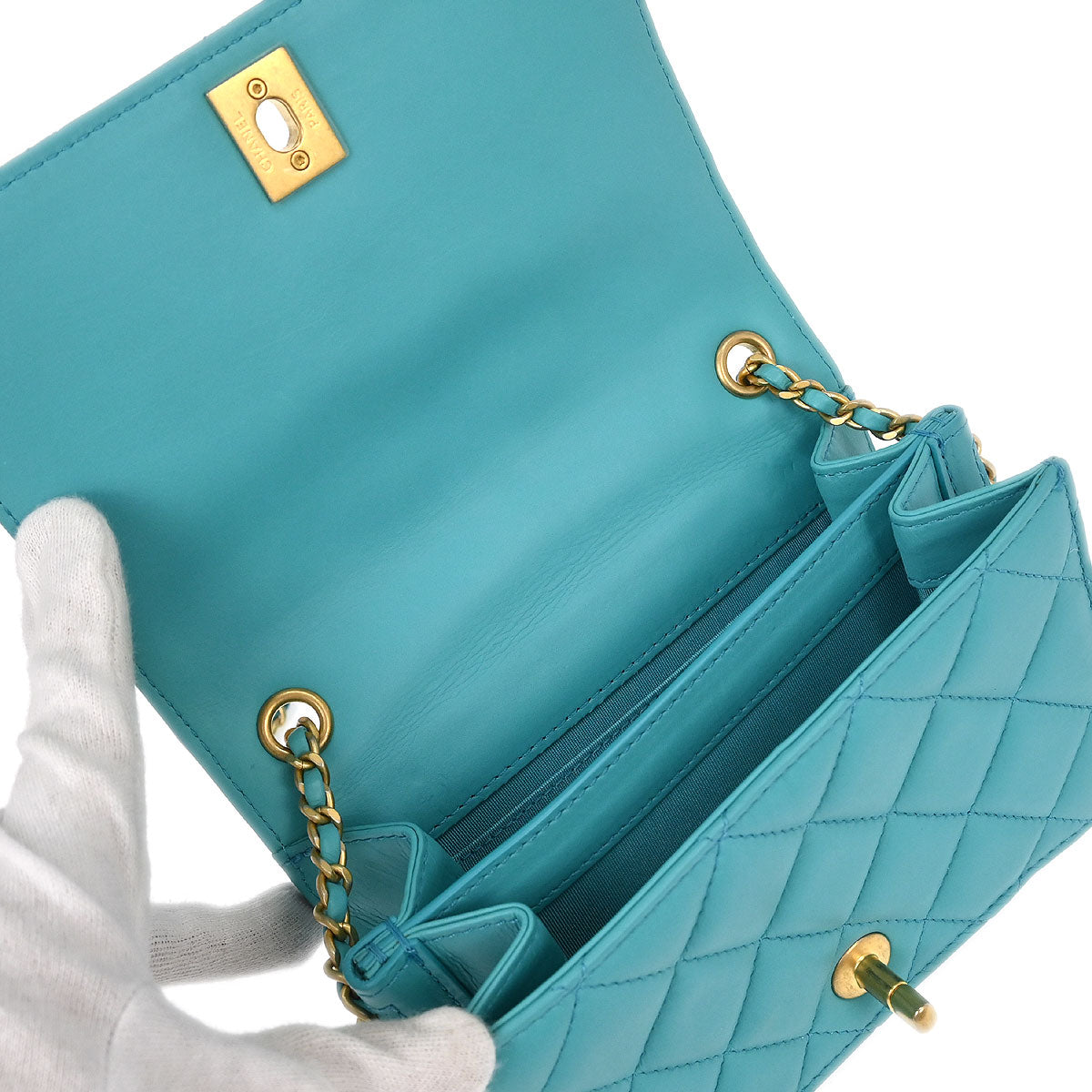 Chanel 2018-2019 Light Blue Lambskin Turnlock Full Flap Shoulder Bag
