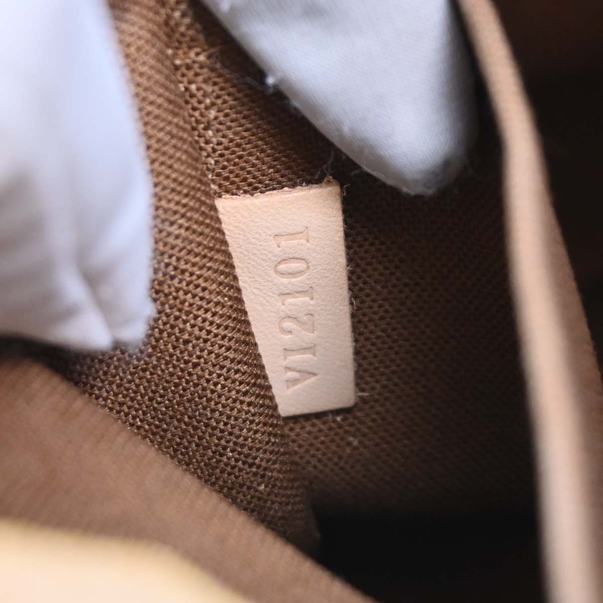 Louis Vuitton Monogram Tivoli PM Handbag M40143