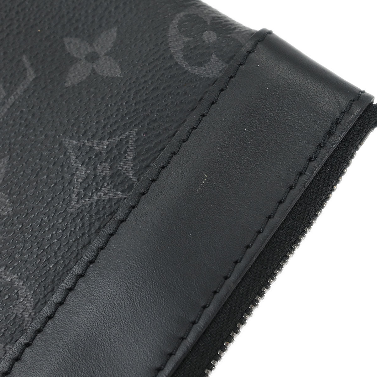 Louis Vuitton 2018 Eclipse Pochette Discovery Clutch Bag M62291