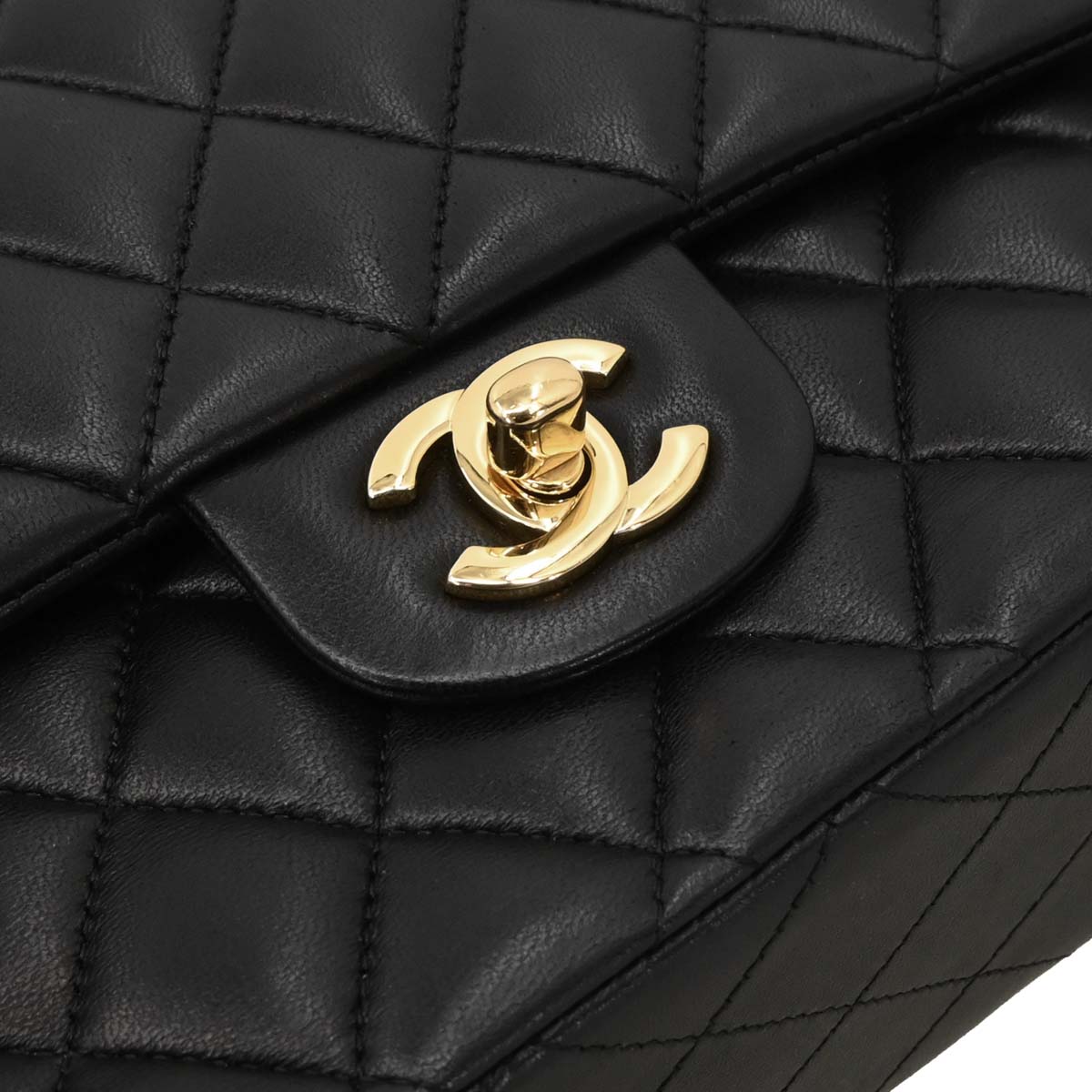 Chanel 2015-2016 Black Lambskin Medium Classic Double Flap Shoulder Bag