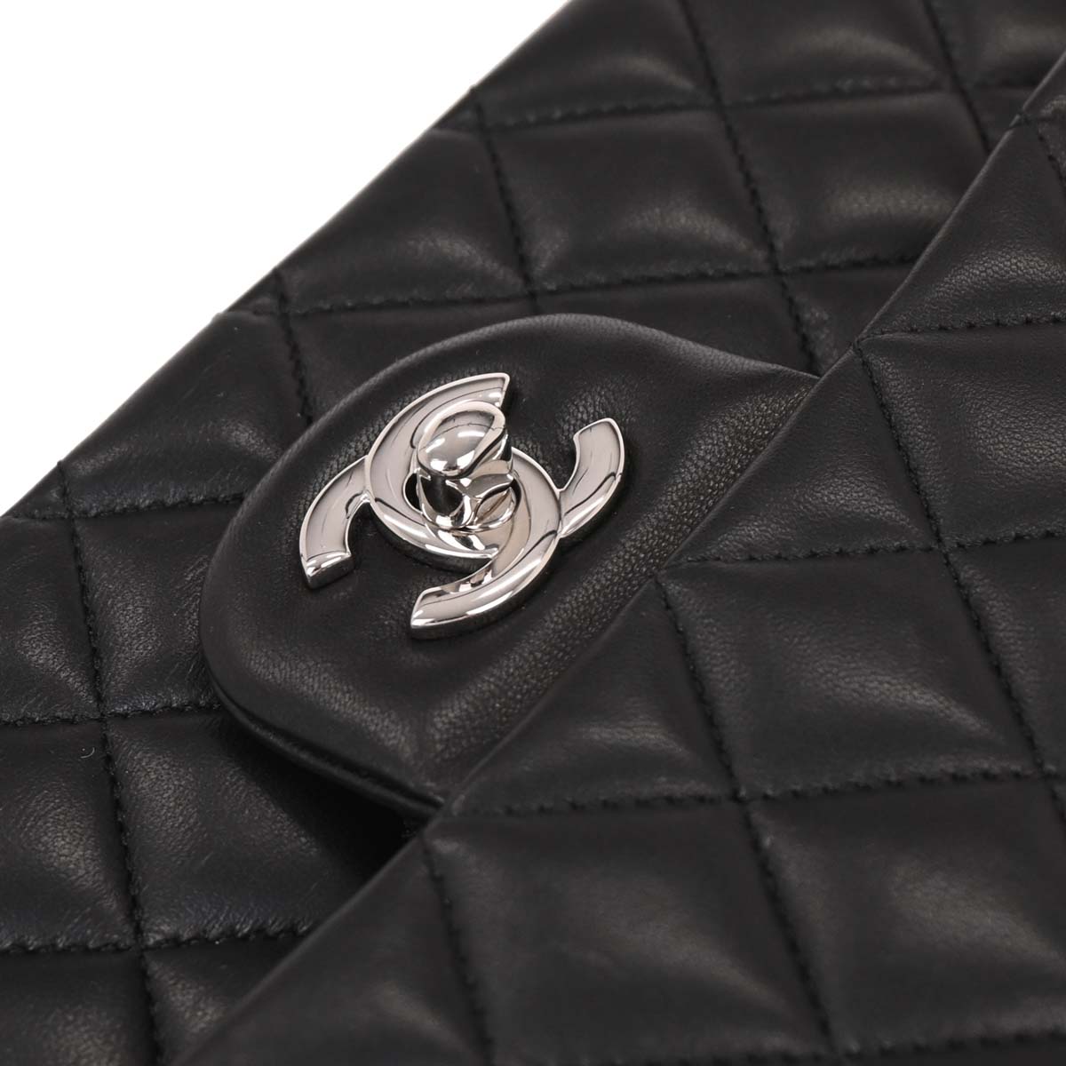 Chanel Black Lambskin Medium Classic Double Flap Shoulder Bag