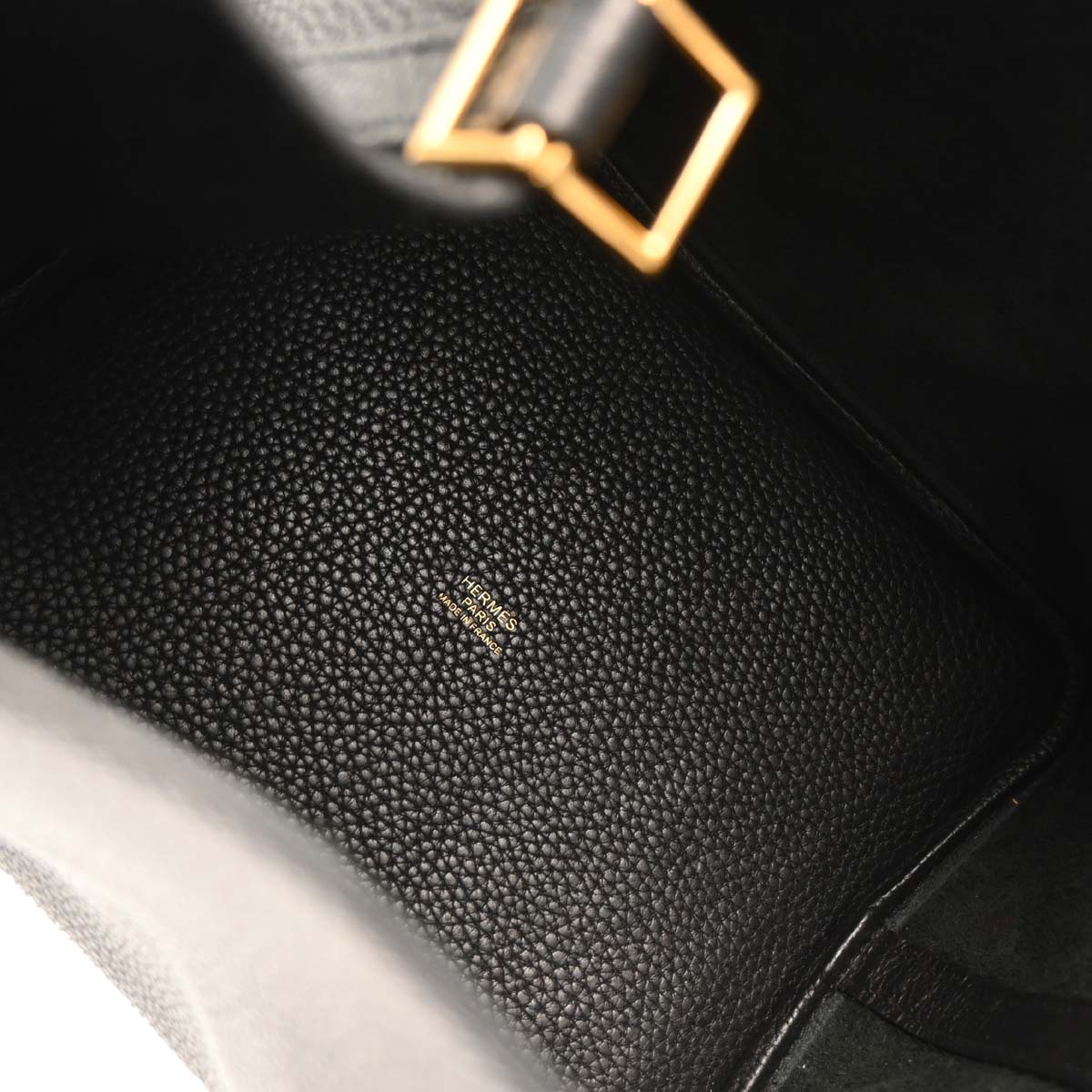 Hermes Black Taurillon Clemence Picotin Lock 22 MM Handbag