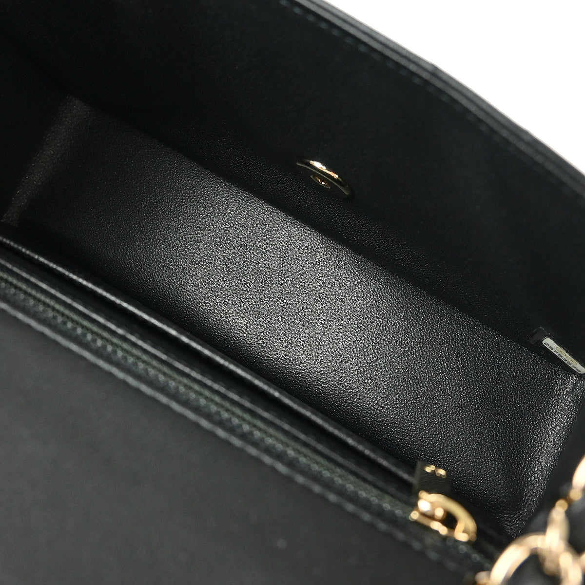 Chanel 2019 Black Lambskin Chevron Single Flap Shoulder Bag