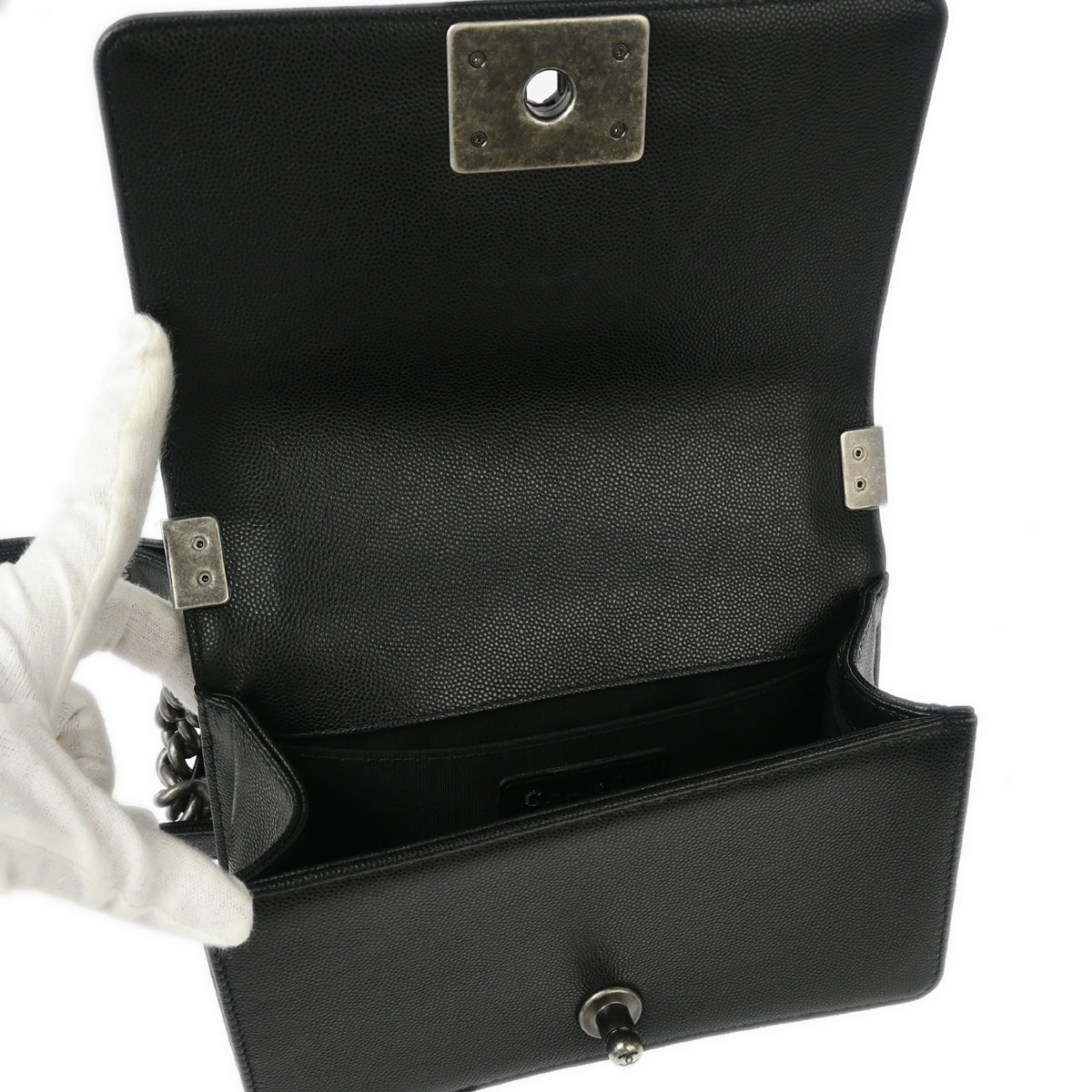 Boy Chanel 2017-2018 Black Caviar Chevron Small Chain Shoulder Bag