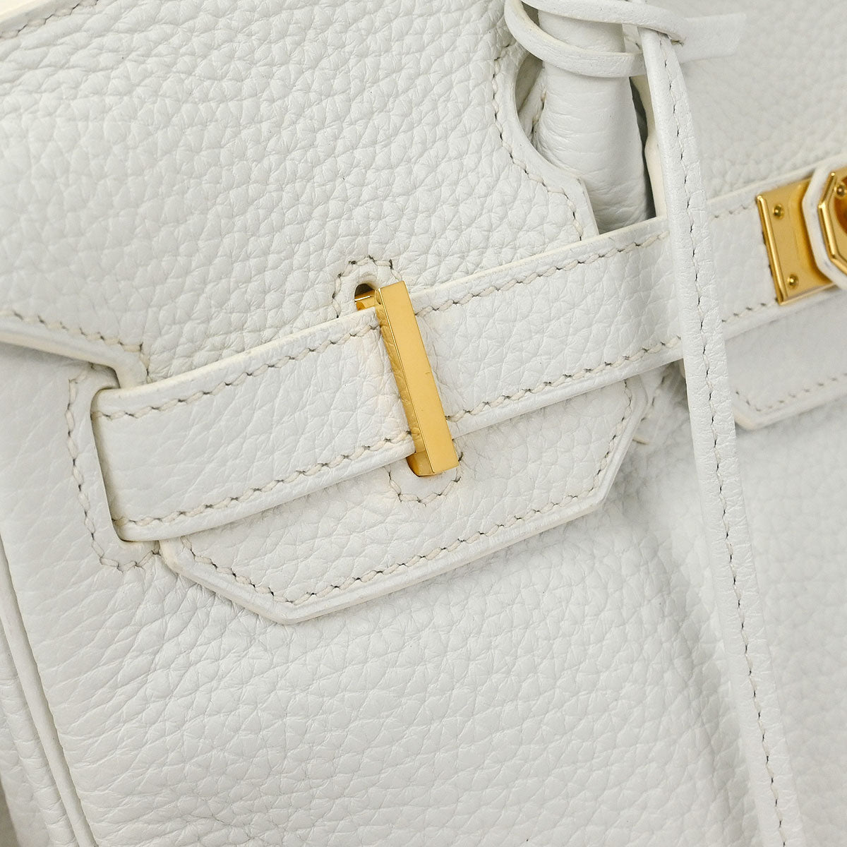 Hermes White Taurillon Clemence Birkin 30 Handbag