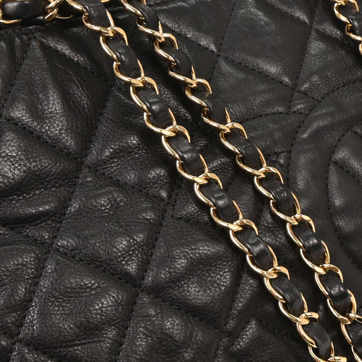 Chanel Black Caviar Tote Chain Me Handbag