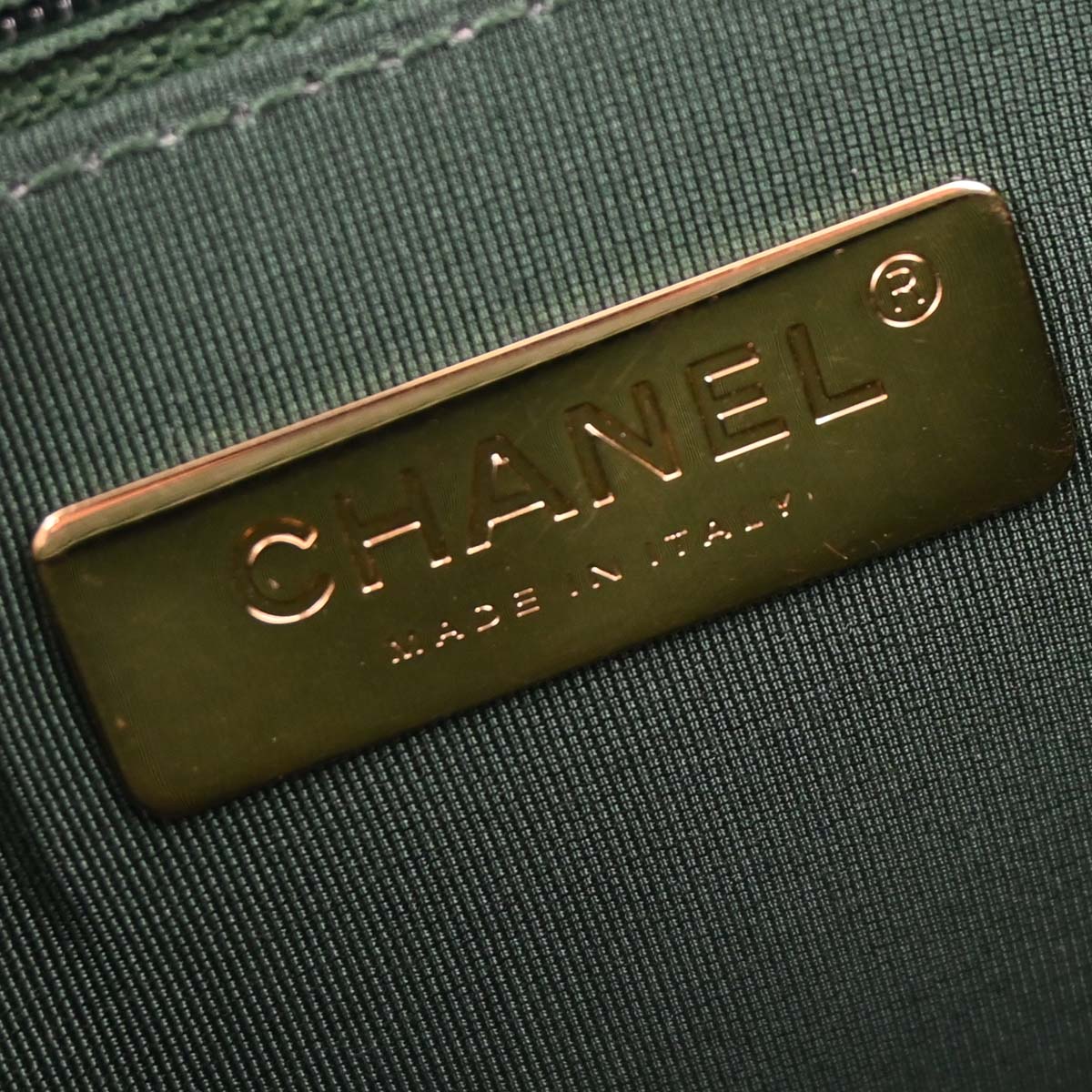 Chanel 2019 Green Lambskin 19 Infinity Chain 2way Shoulder Handbag