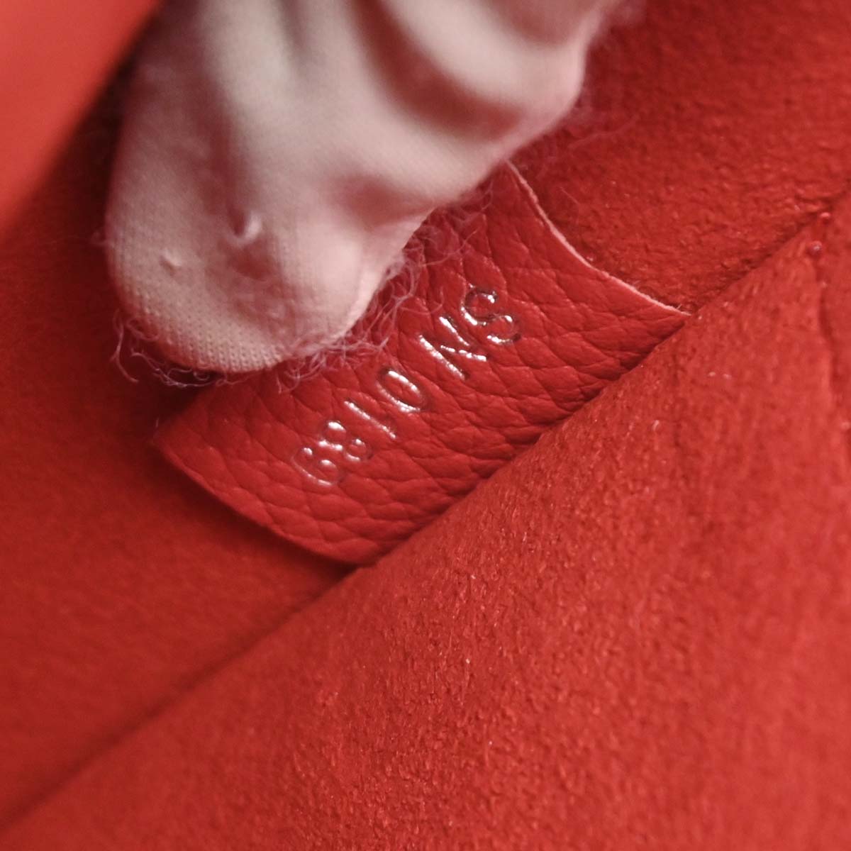 Louis Vuitton Red My Lockme BB Shoulder Bag M51419