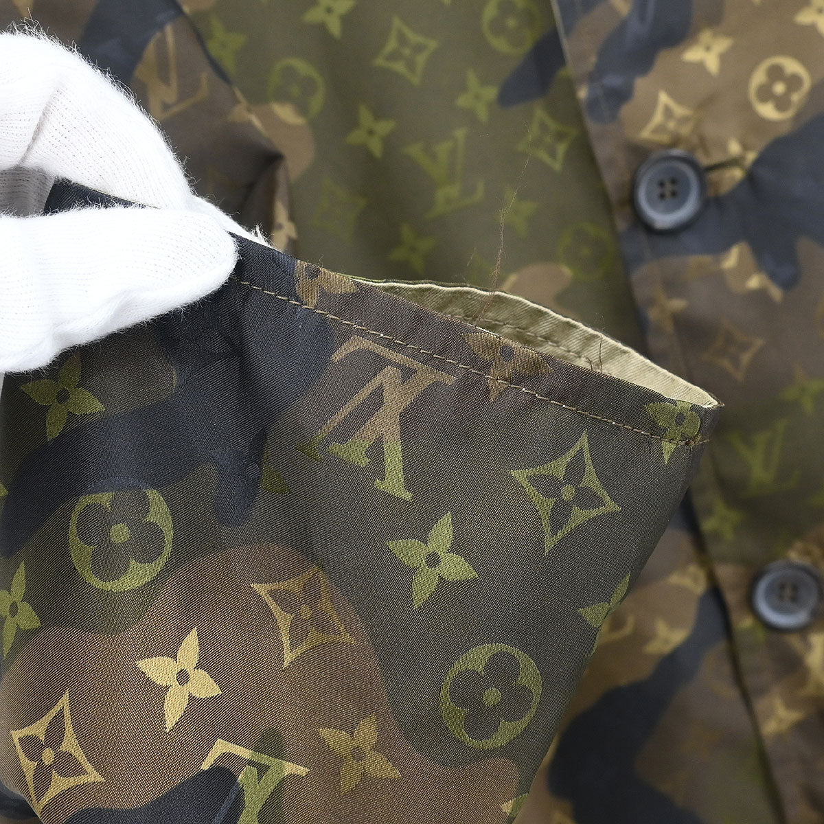 Louis Vuitton Supreme Reversible Coat Monogram Khaki #46