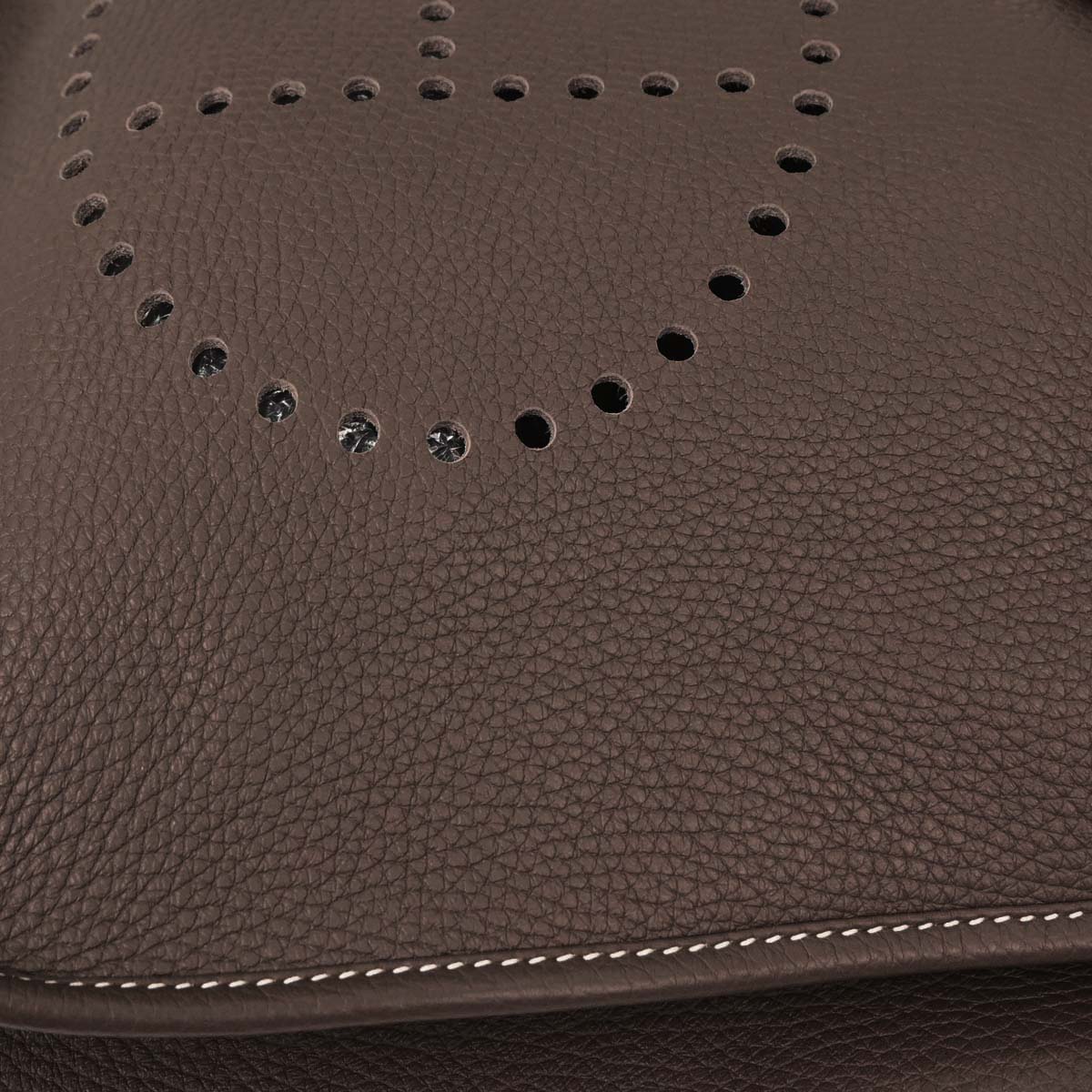 Hermes Etoupe Taurillon Clemence Evelyne 3 GM Shoulder Bag