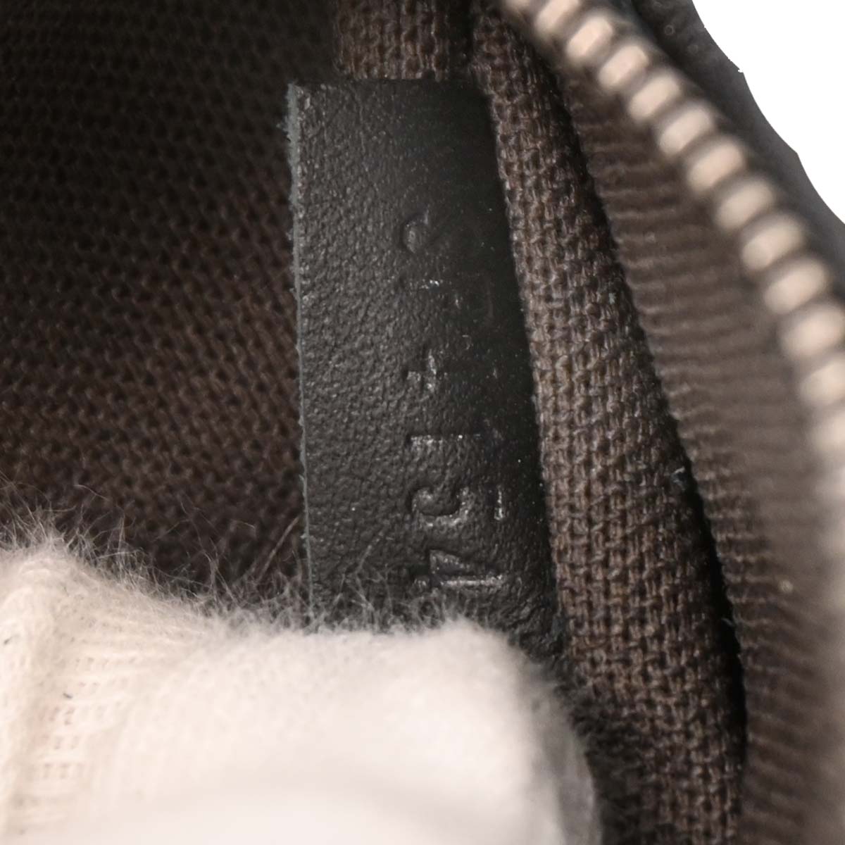 Louis Vuitton Black Damier Infini District MM Shoulder Bag N41284