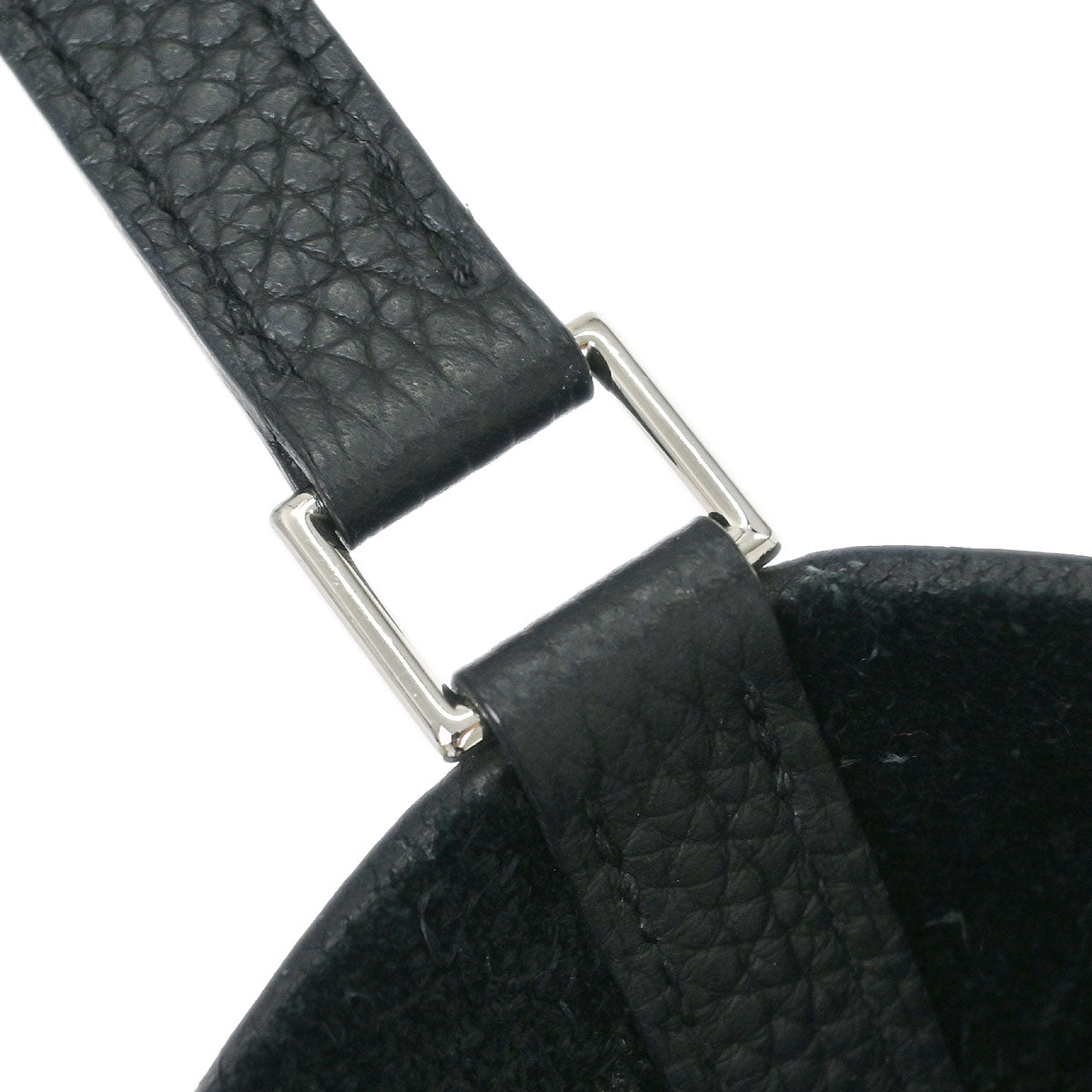 Hermes Black Taurillon Clemence Picotin Lock 18 PM Handbag