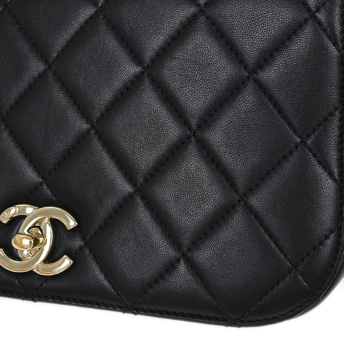 Chanel Black Lambskin 2way Shoulder Handbag
