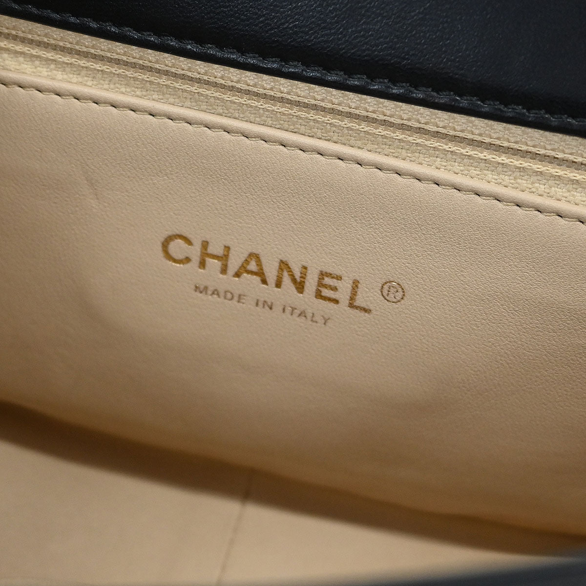 Chanel Black Lambskin 2way Shoulder Handbag