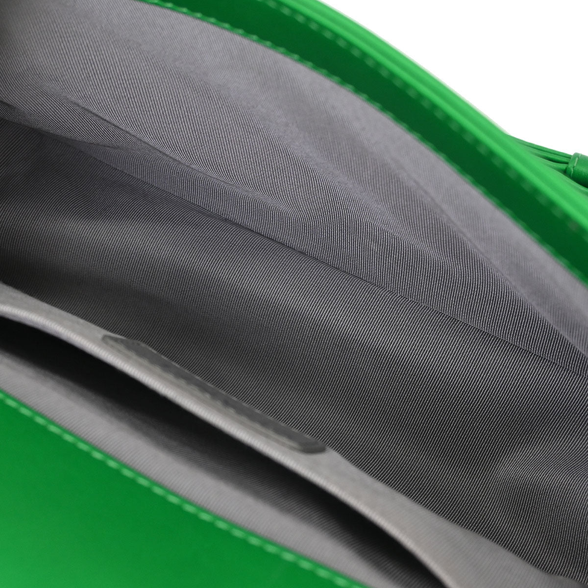 Boy Chanel Green Lambskin Medium Shoulder Bag