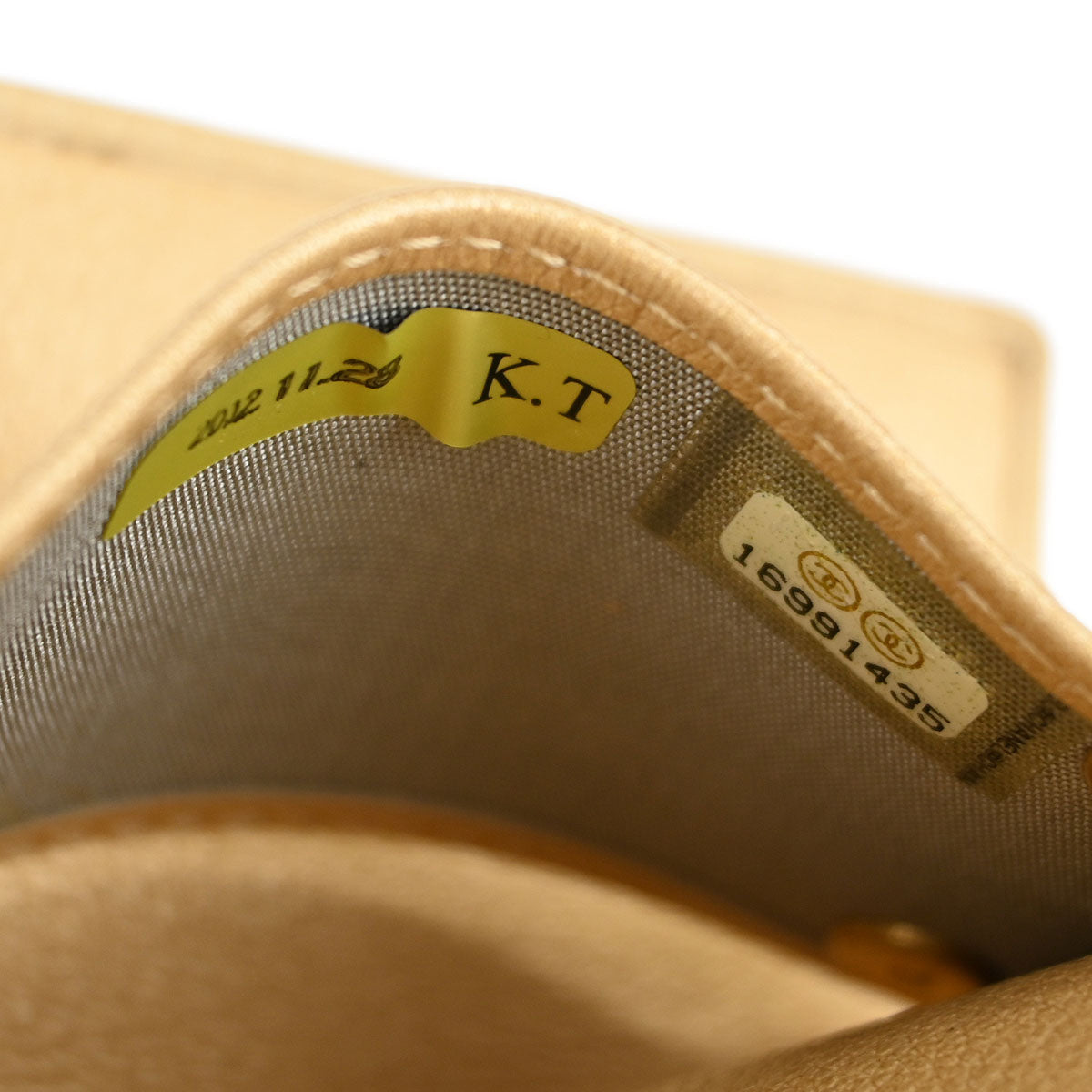 Chanel Beige Calfskin Six Hook Key Case Small Good