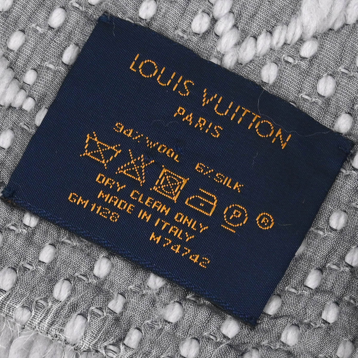 Louis Vuitton Eschalp Logo Mania Shawl Stole M74742 Small Good