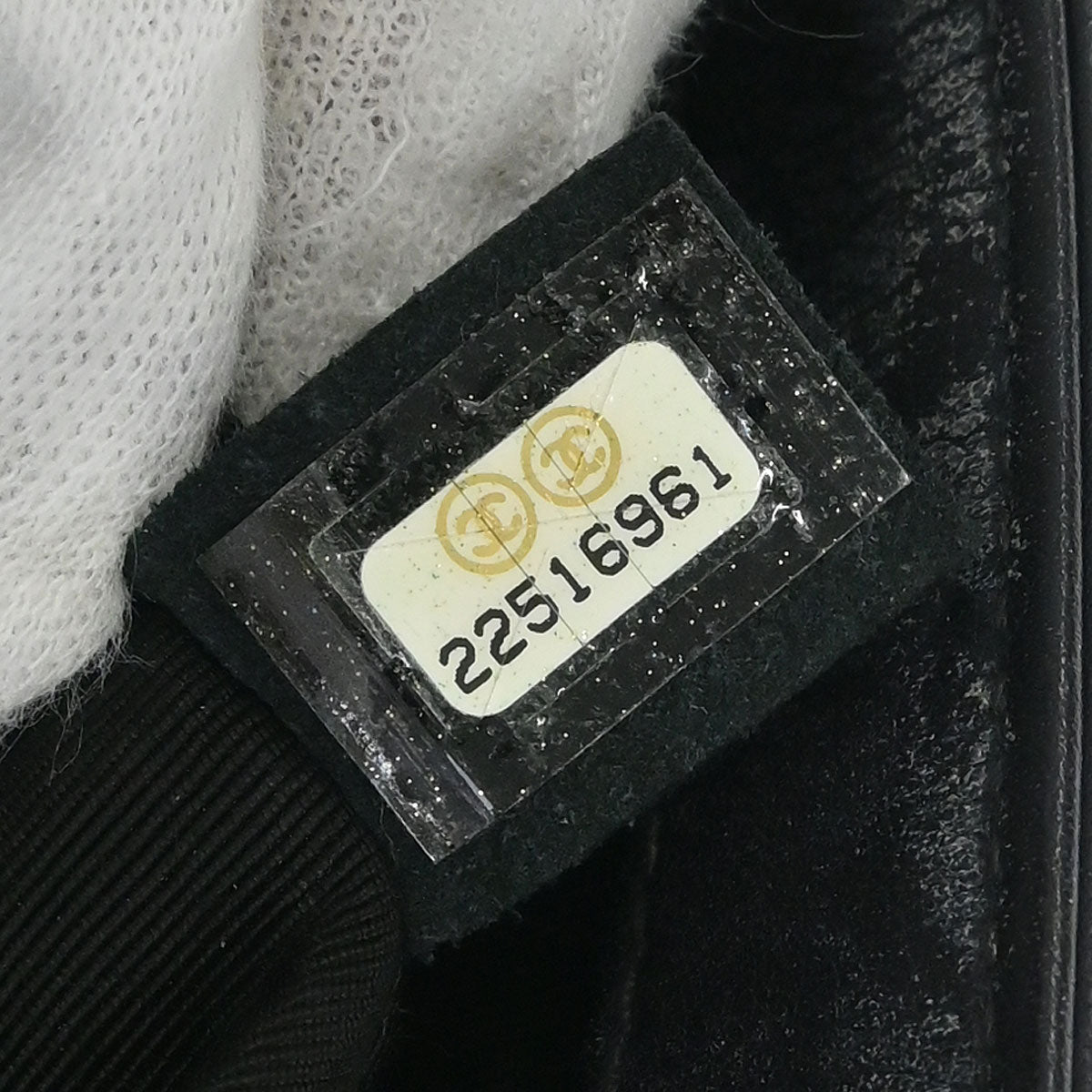 Boy Chanel 2016-2017 Black Calfskin Chevron Medium Shoulder Bag