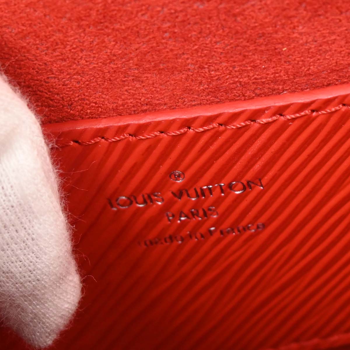 Louis Vuitton Red Epi Studded Twist MM Shoulder Bag M50523