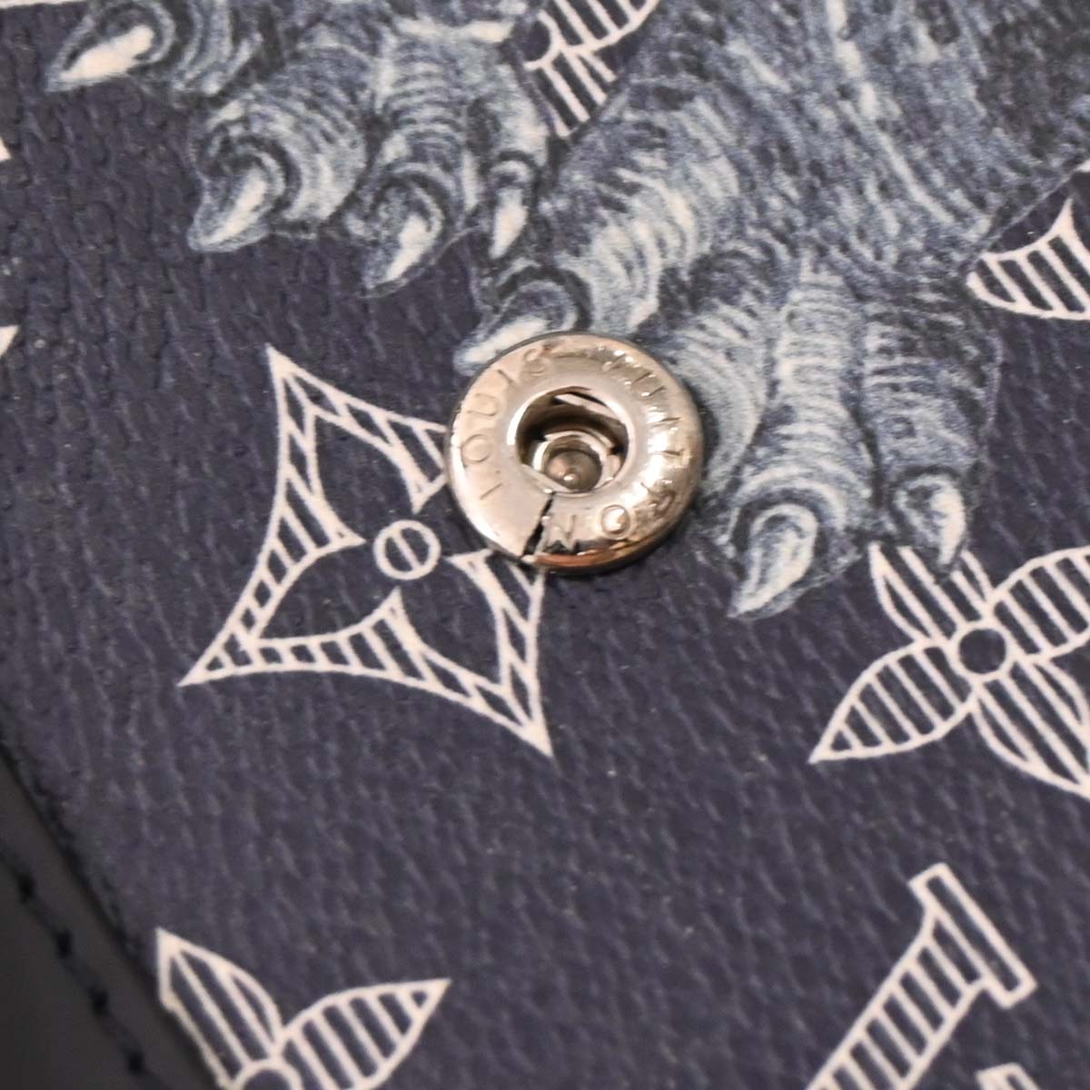 Louis Vuitton Savannah Chapman Brothers Messenger BB Bag M54246