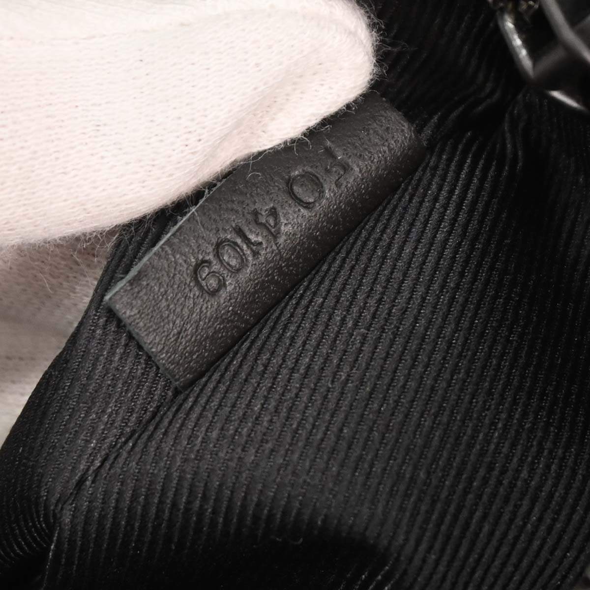 Louis Vuitton Monogram Shadow Discovery Backpack M43680