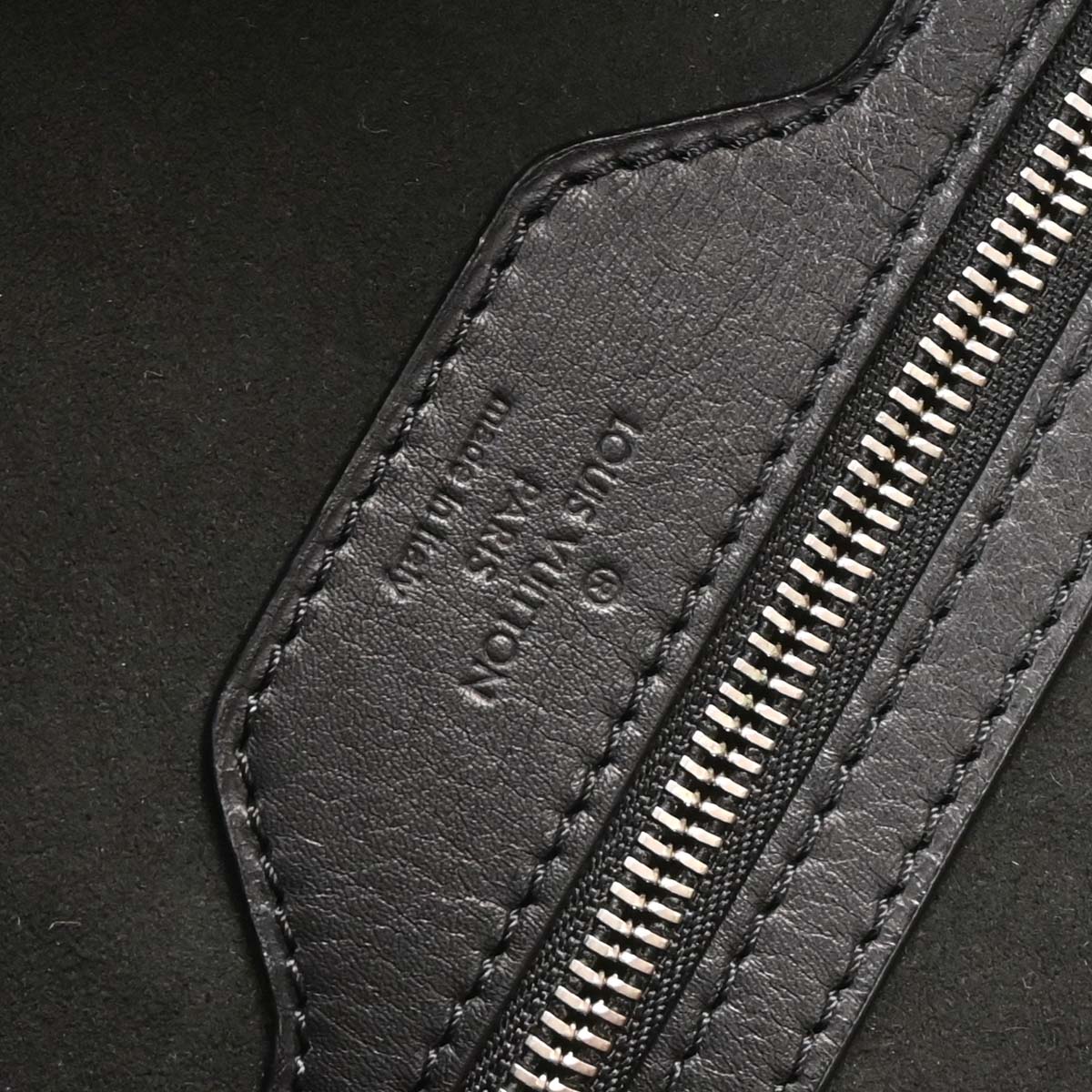 Louis Vuitton Black Monogram Antheia Ixia GM Handbag M97067