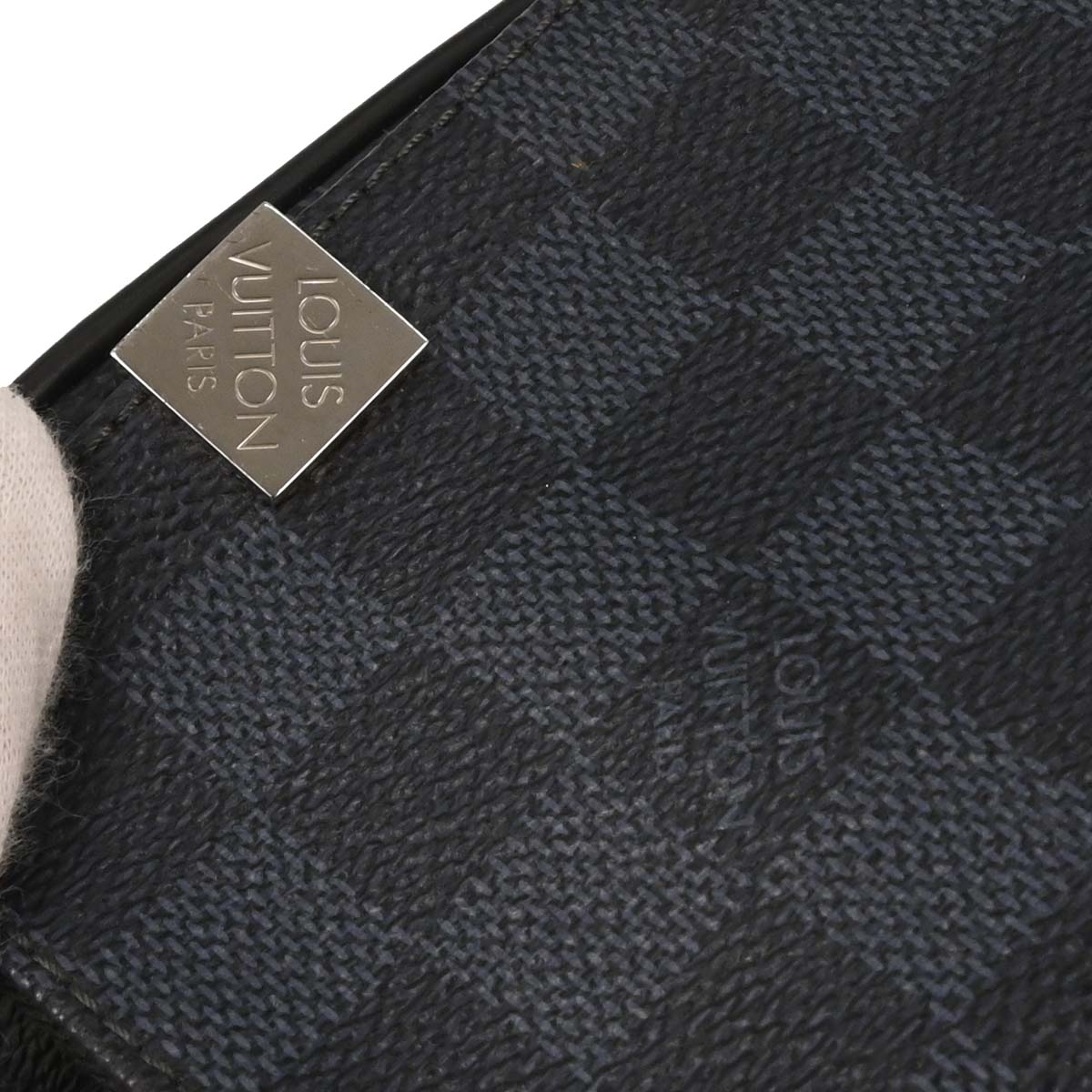 Louis Vuitton 2017 Damier Cobalt District PM NM Shoulder Bag N50005