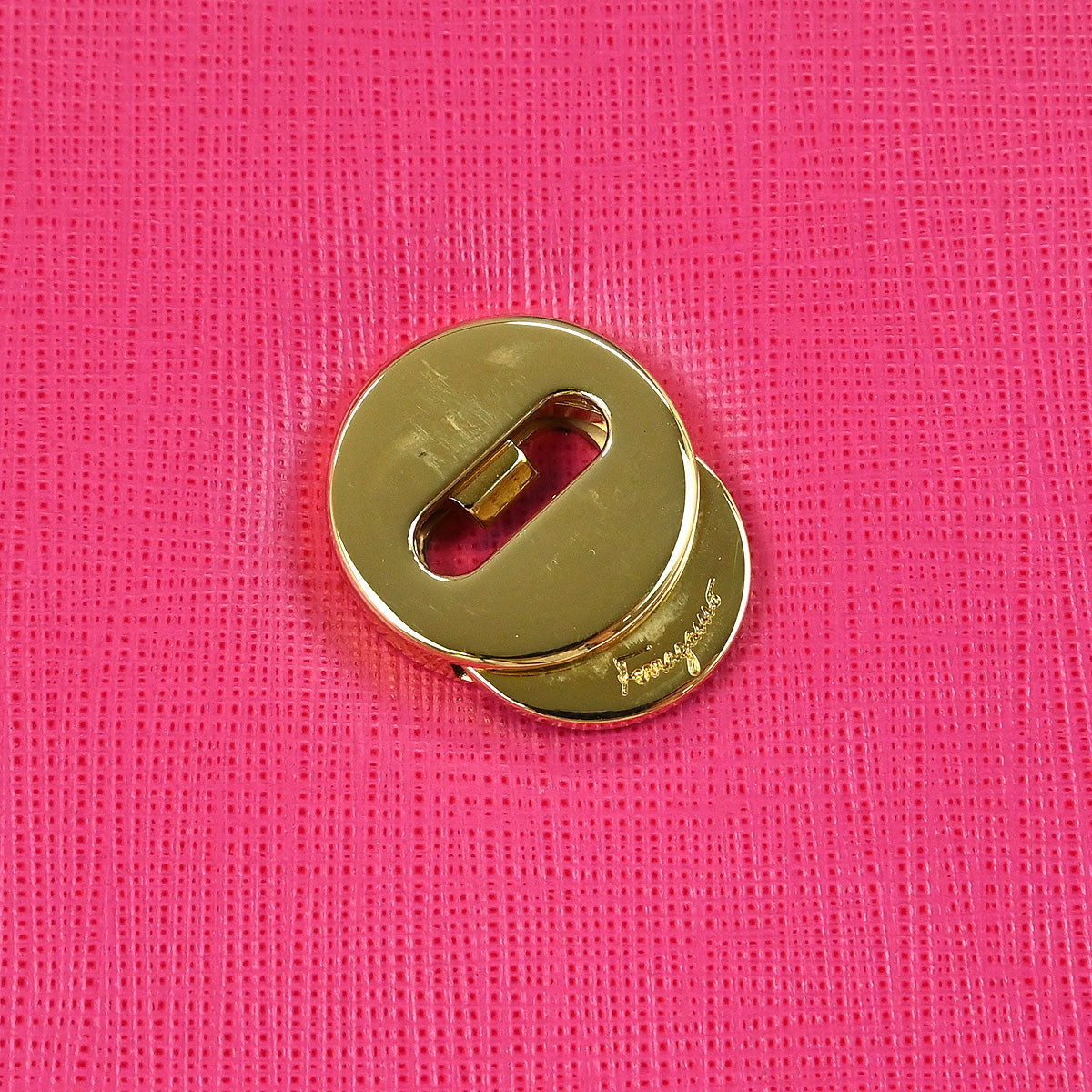 Salvatore Ferragamo Pink Vara Bow Shoulder Bag