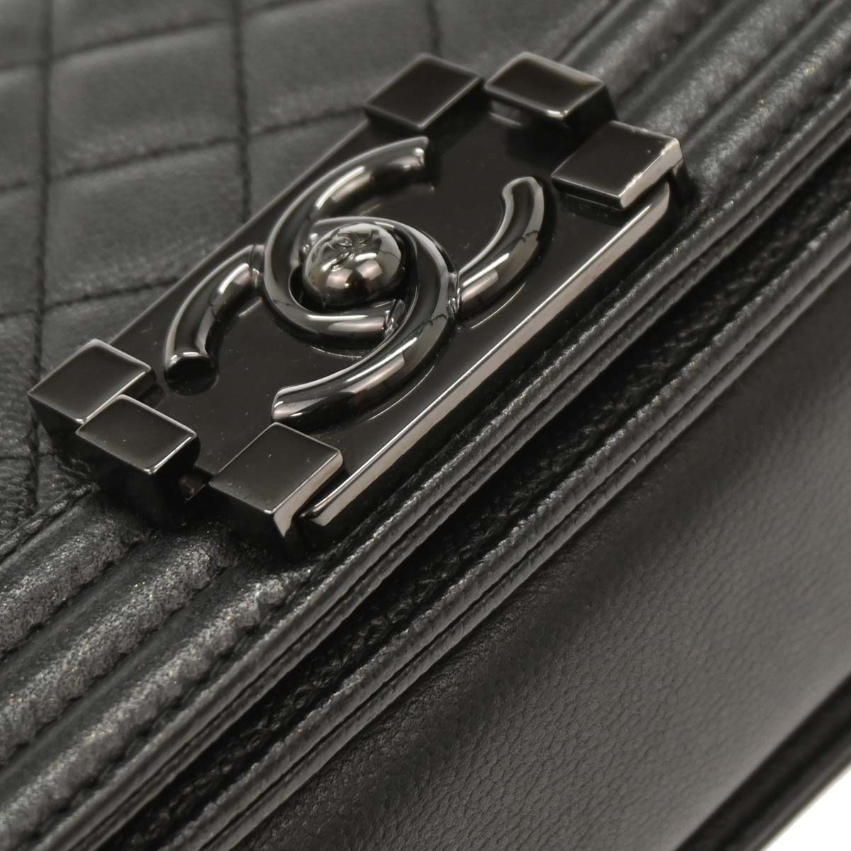 Boy Chanel 2017-2018 Black Caviar Small Chain Shoulder Bag