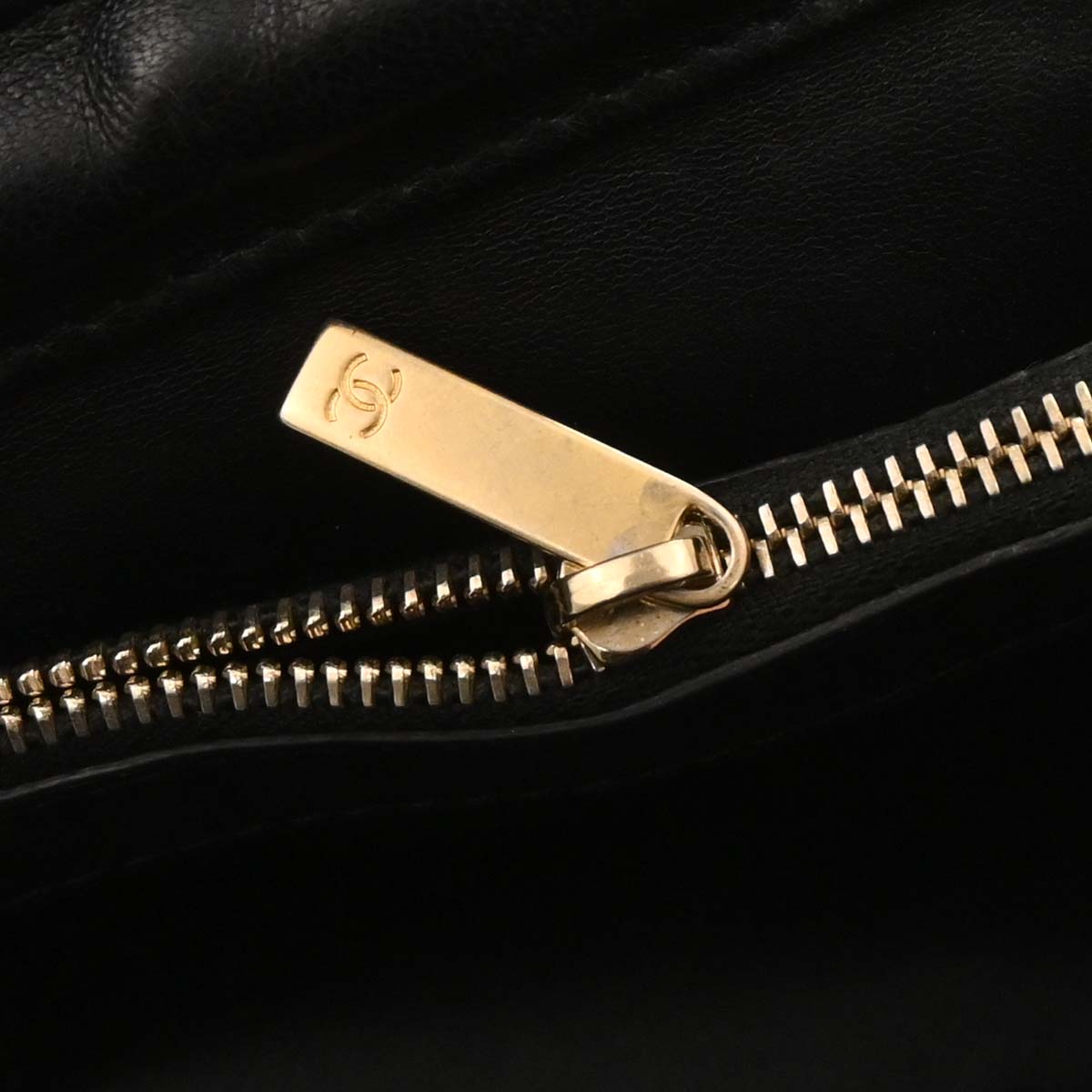 Chanel Black Sequins Dare To Disturb Shoulder Bag