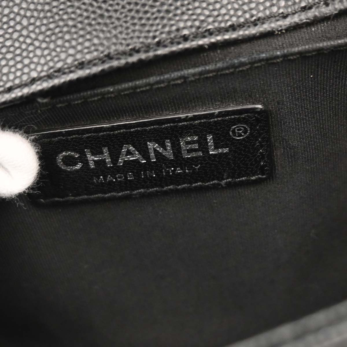 Boy Chanel 2019 Black Caviar Medium Shoulder Bag