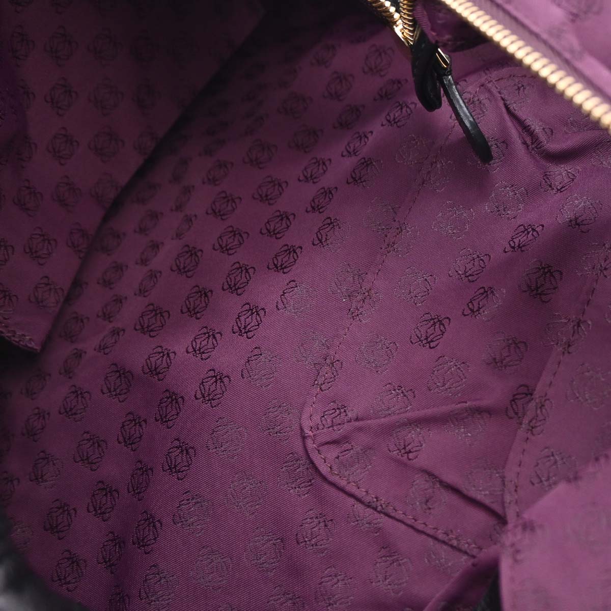 Loewe Black Lambskin Nappa Aire Tote Handbag