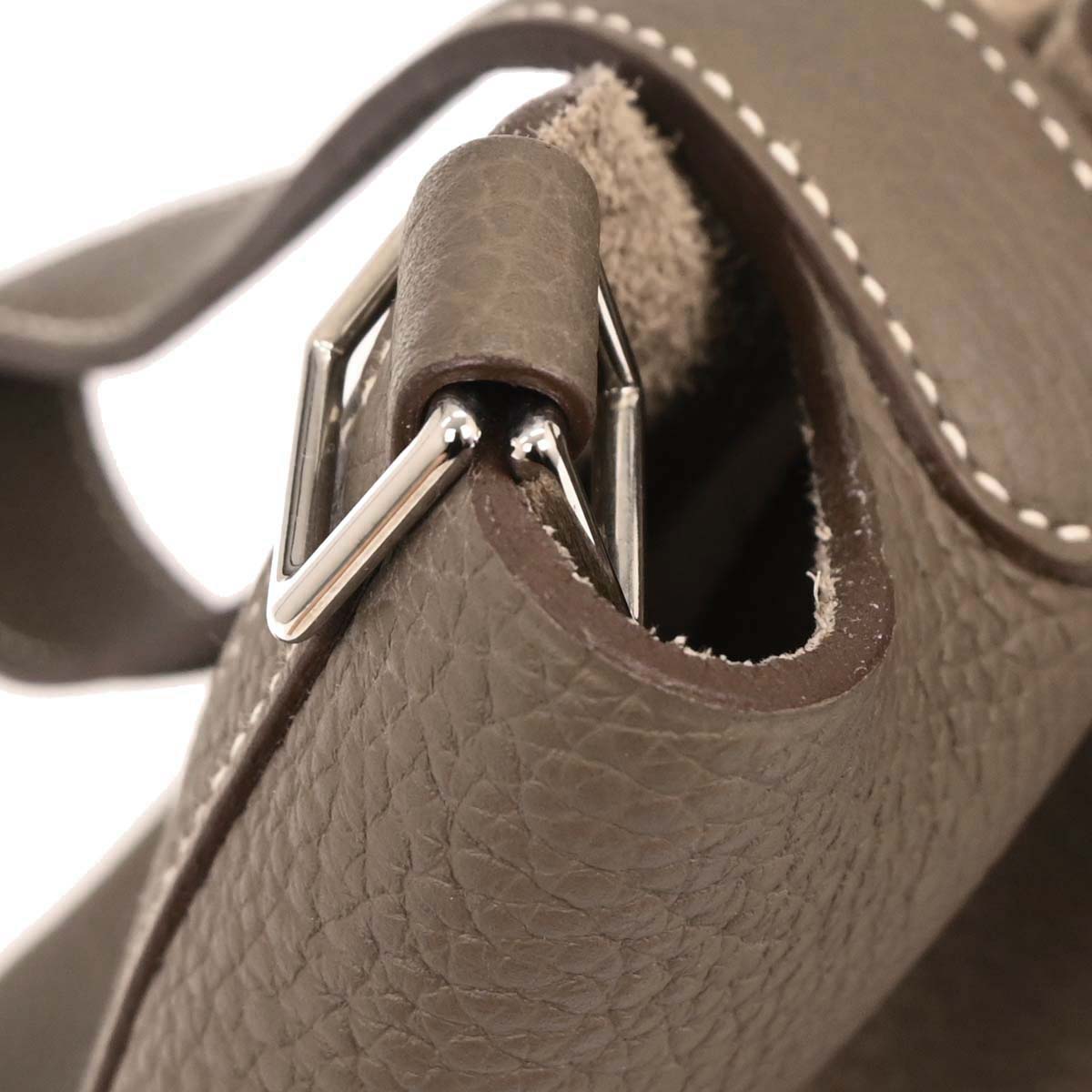 Hermes Etoupe Taurillon Clemence Picotin Lock 18 PM Handbag