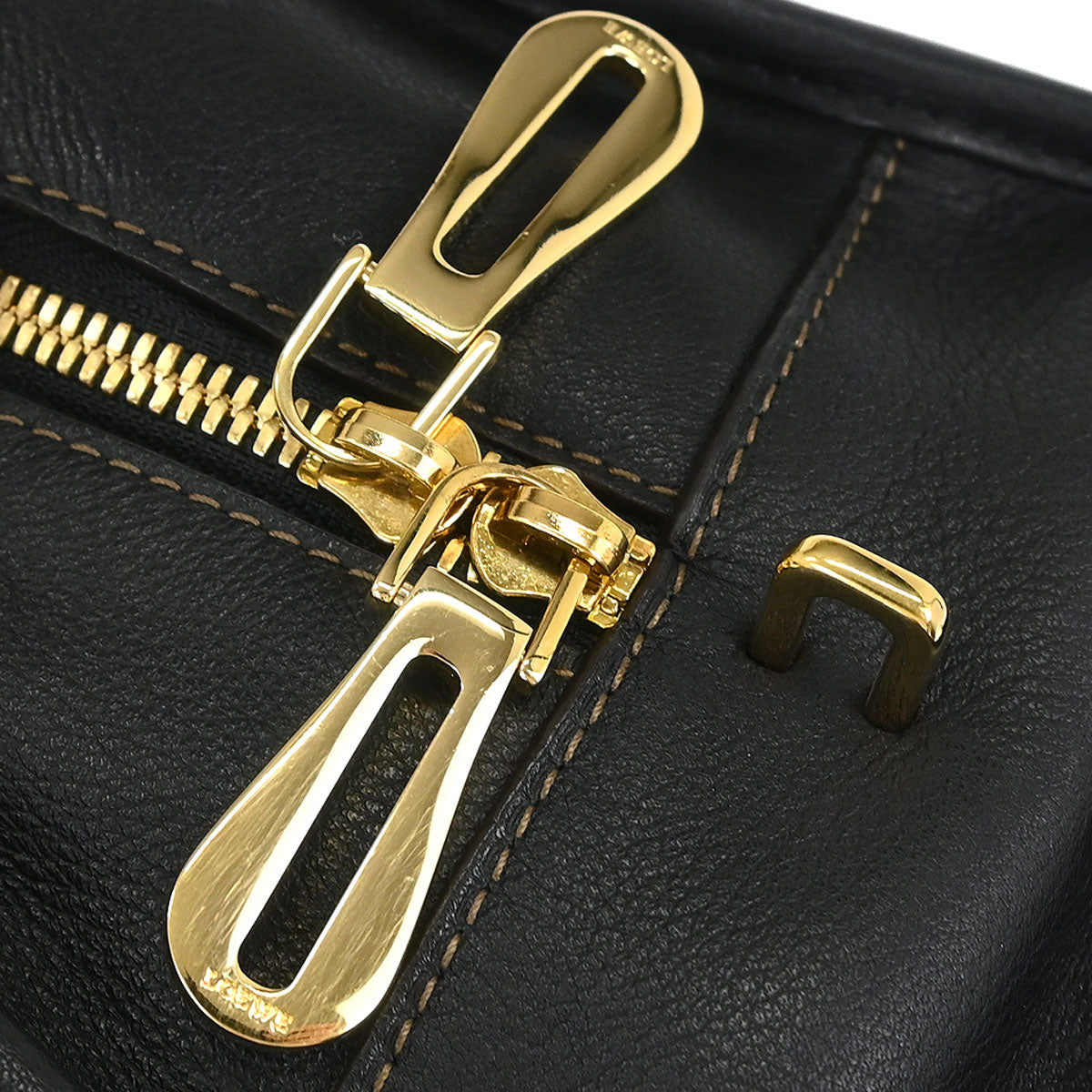 Loewe Beige Black Brown Amazona 28 Handbag