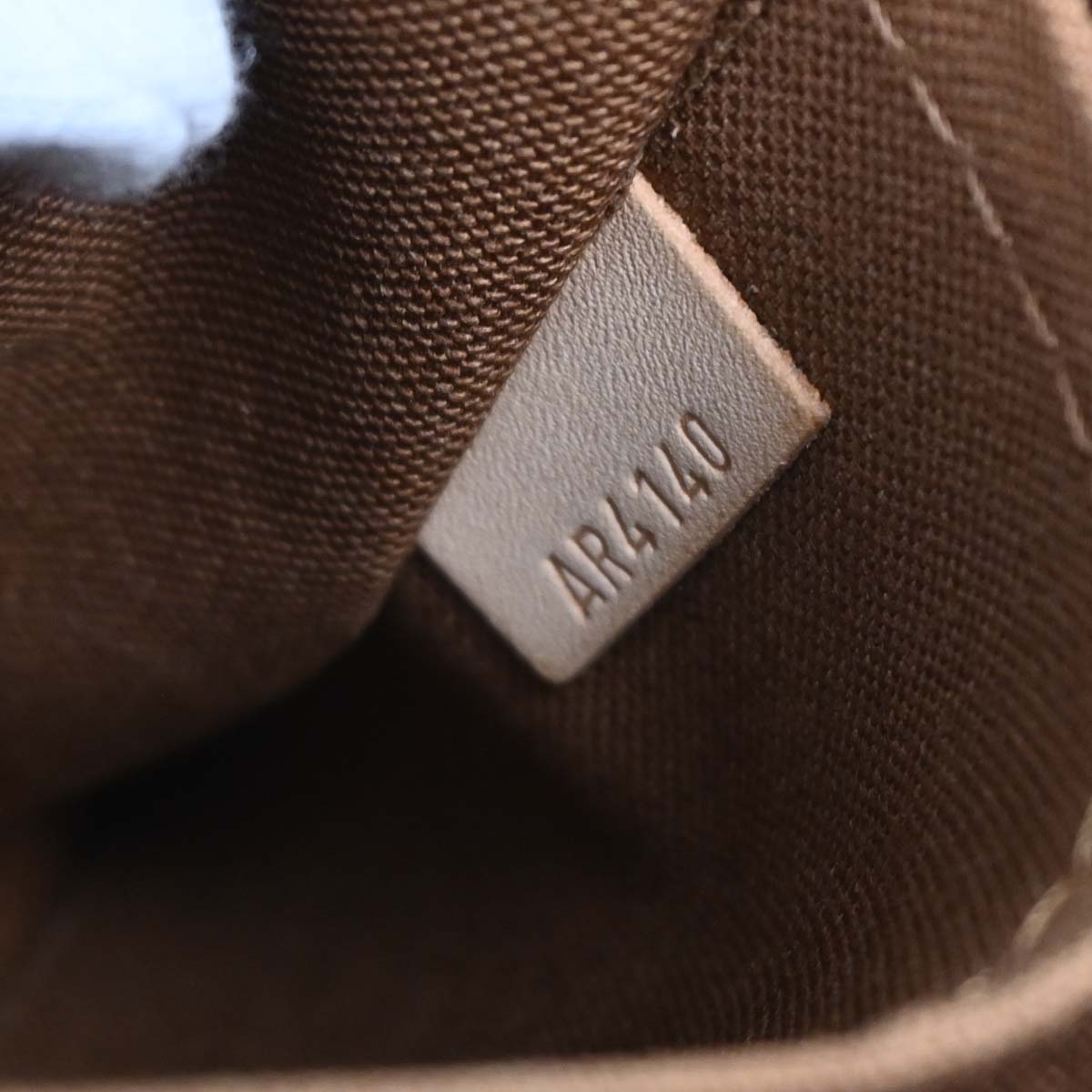 Louis Vuitton Monogram Thames PM Hobo Handbag M56384