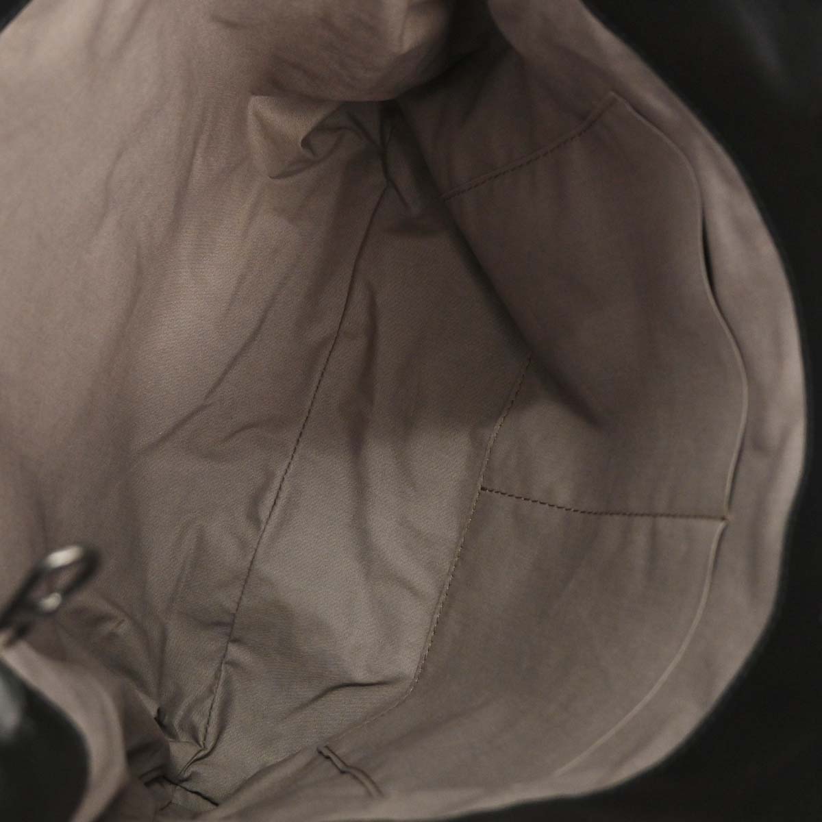 Bottega Veneta Black Calfskin Intrecciato Messenger Bag